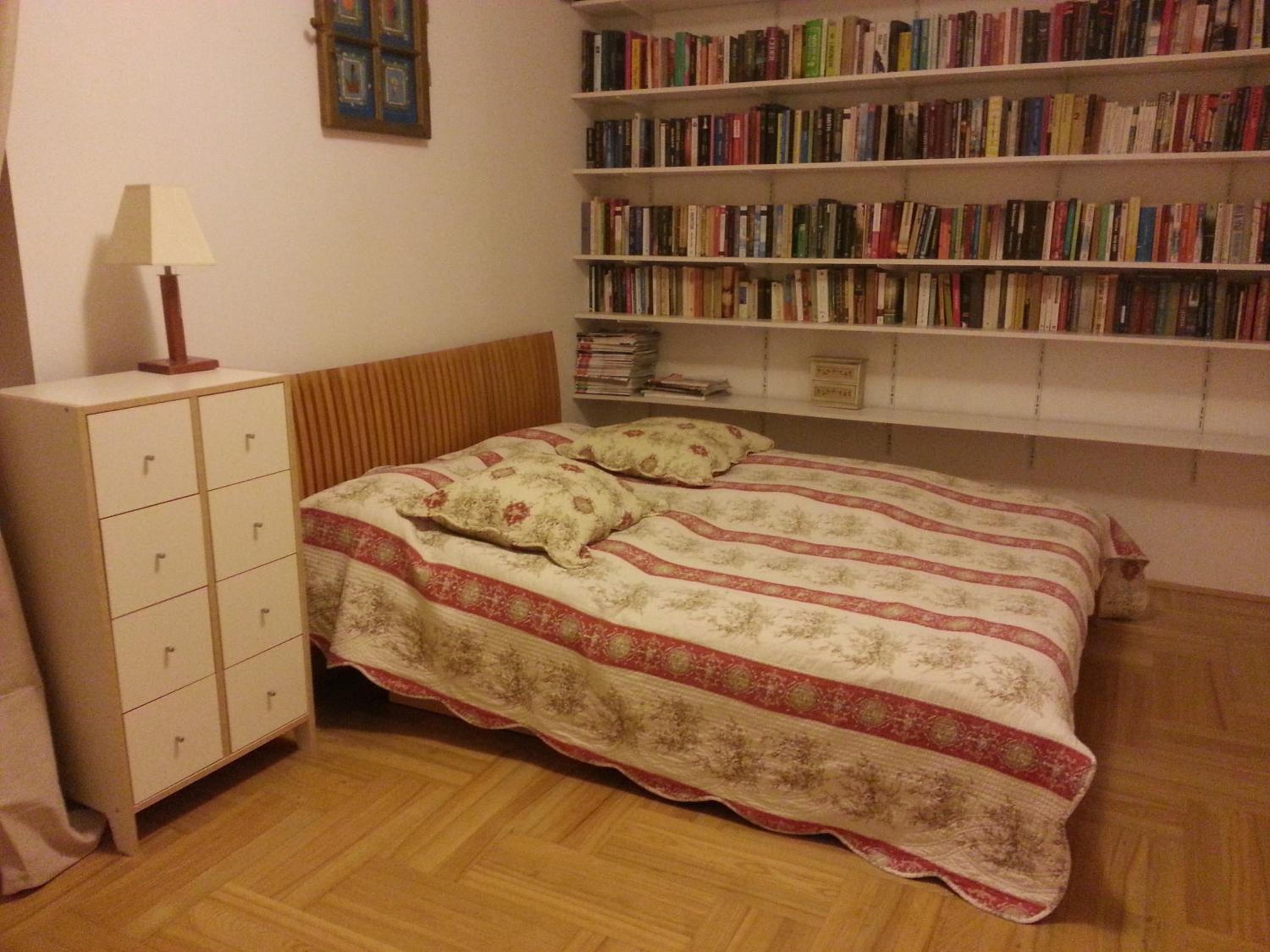 Three-Bedroom Apartment - Photo 46