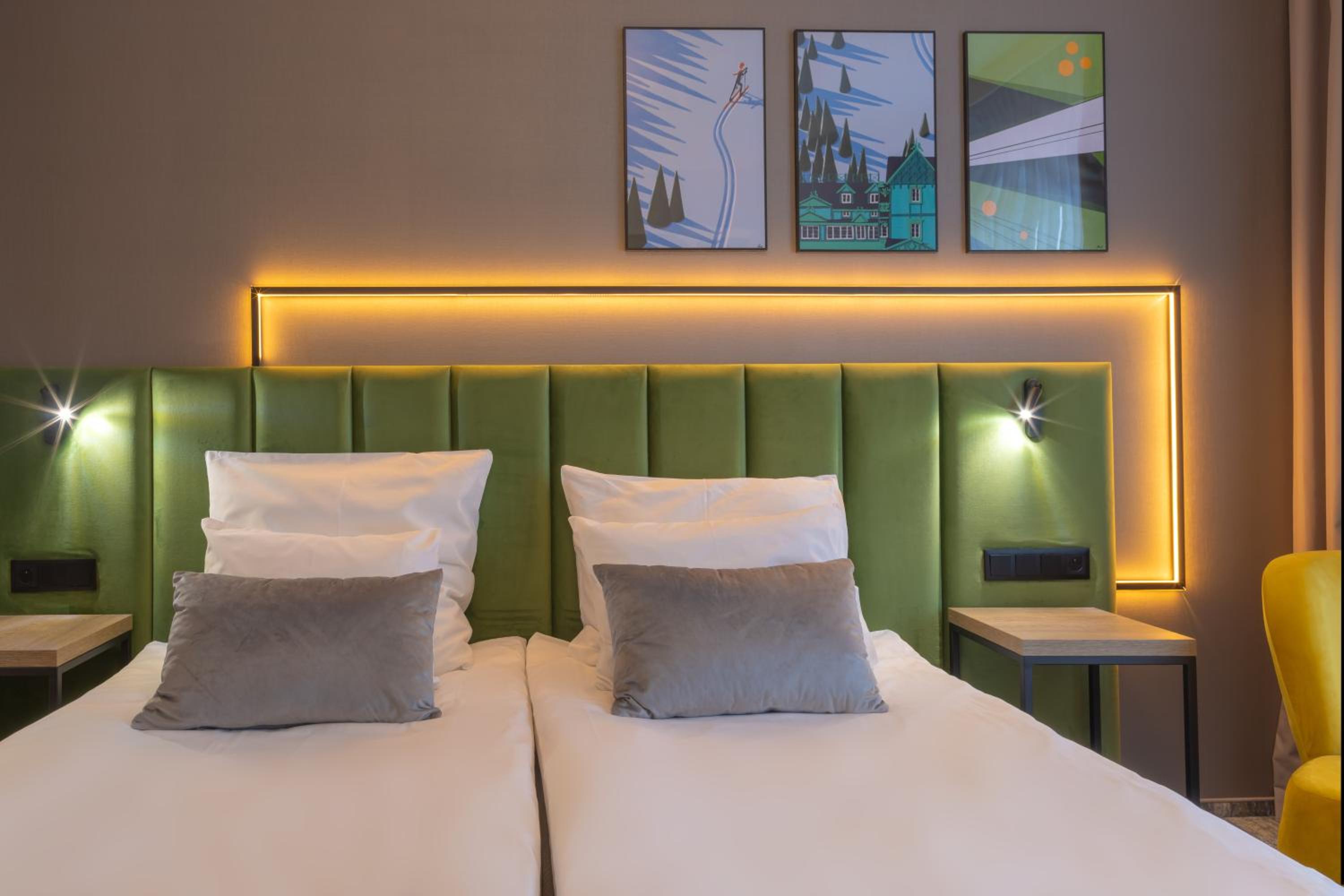 Superior Double or Twin Room photo 3