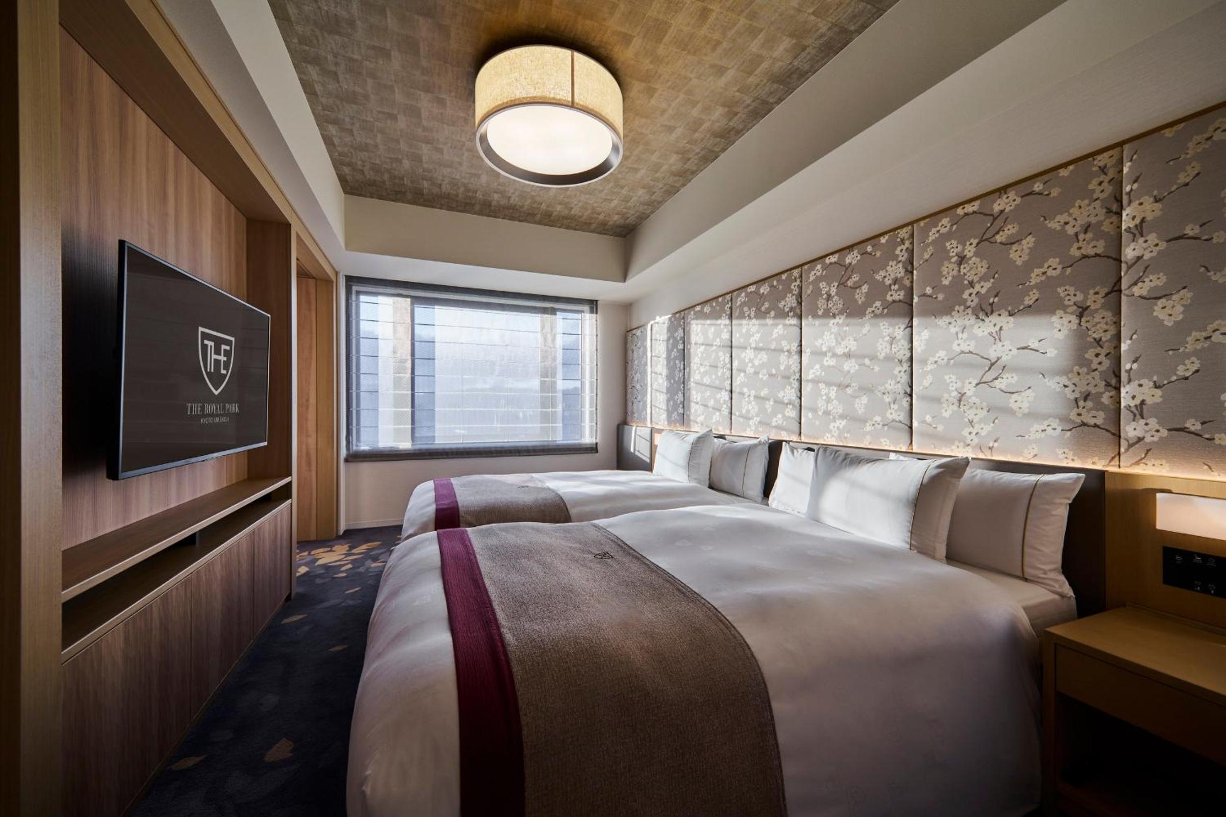 Suite - Photo 2