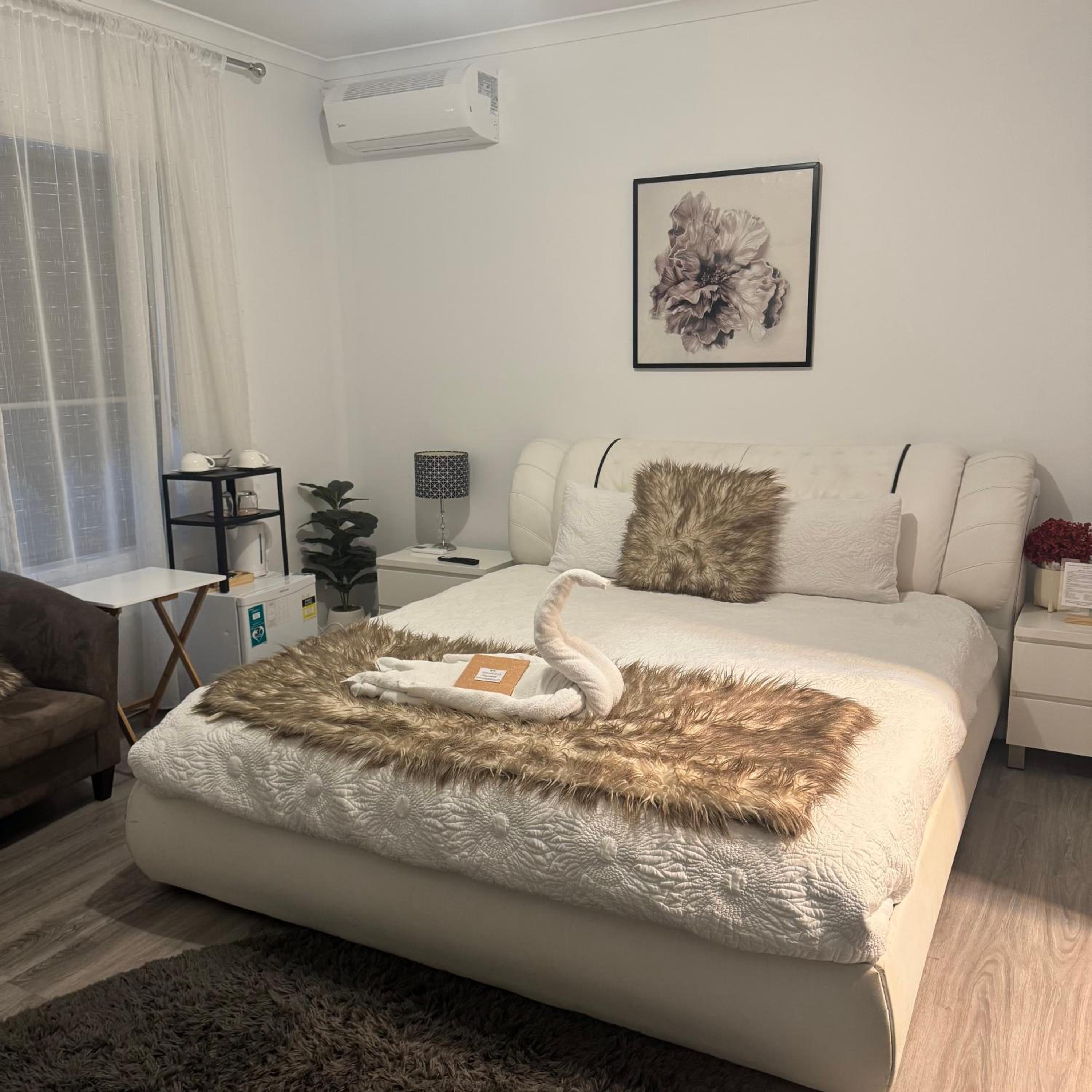 Double Room With Private Bathroom photo 1