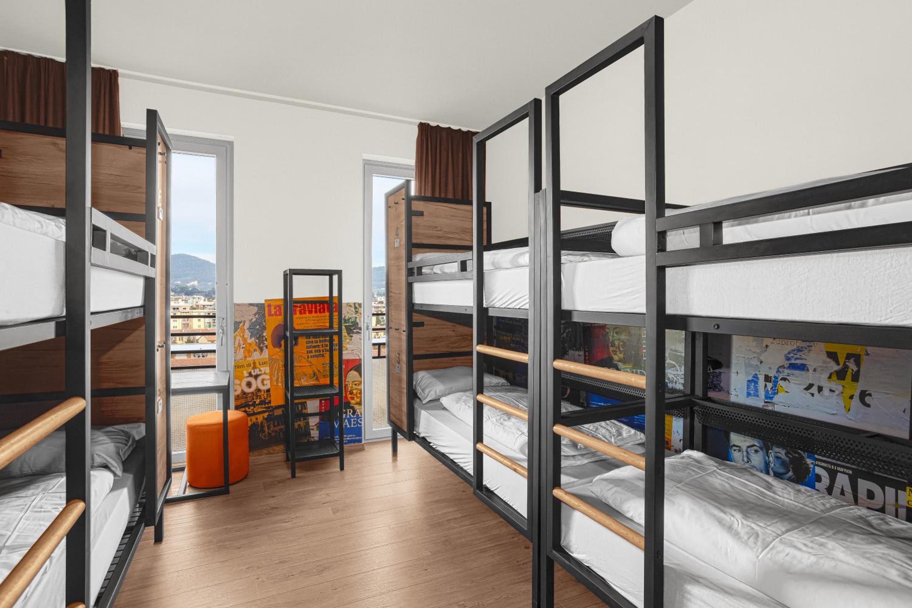 6-Bed Room (Bunk Beds Only) photo 3