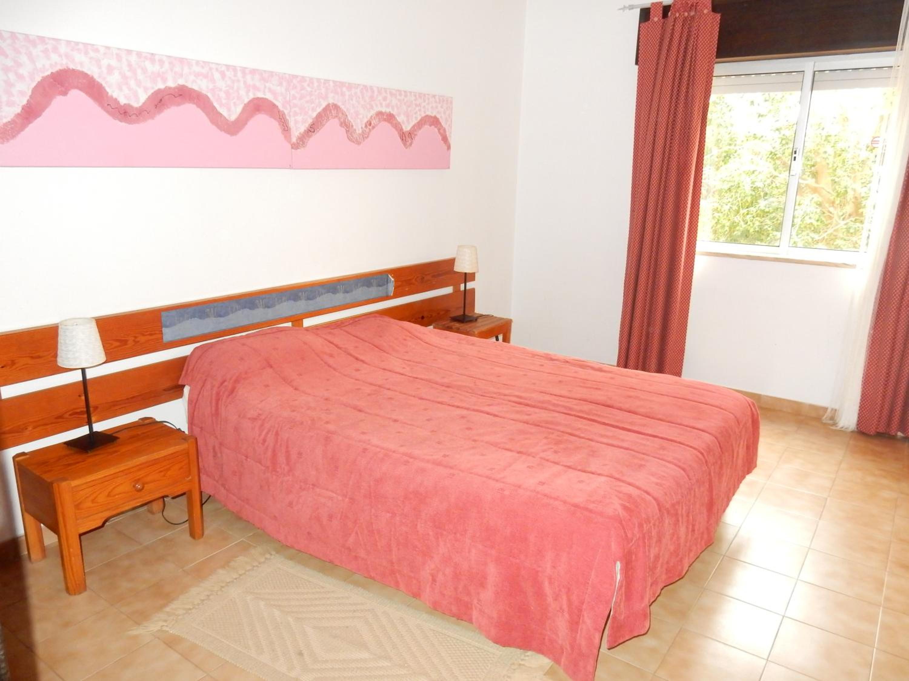 One-Bedroom Apartment - Photo 15