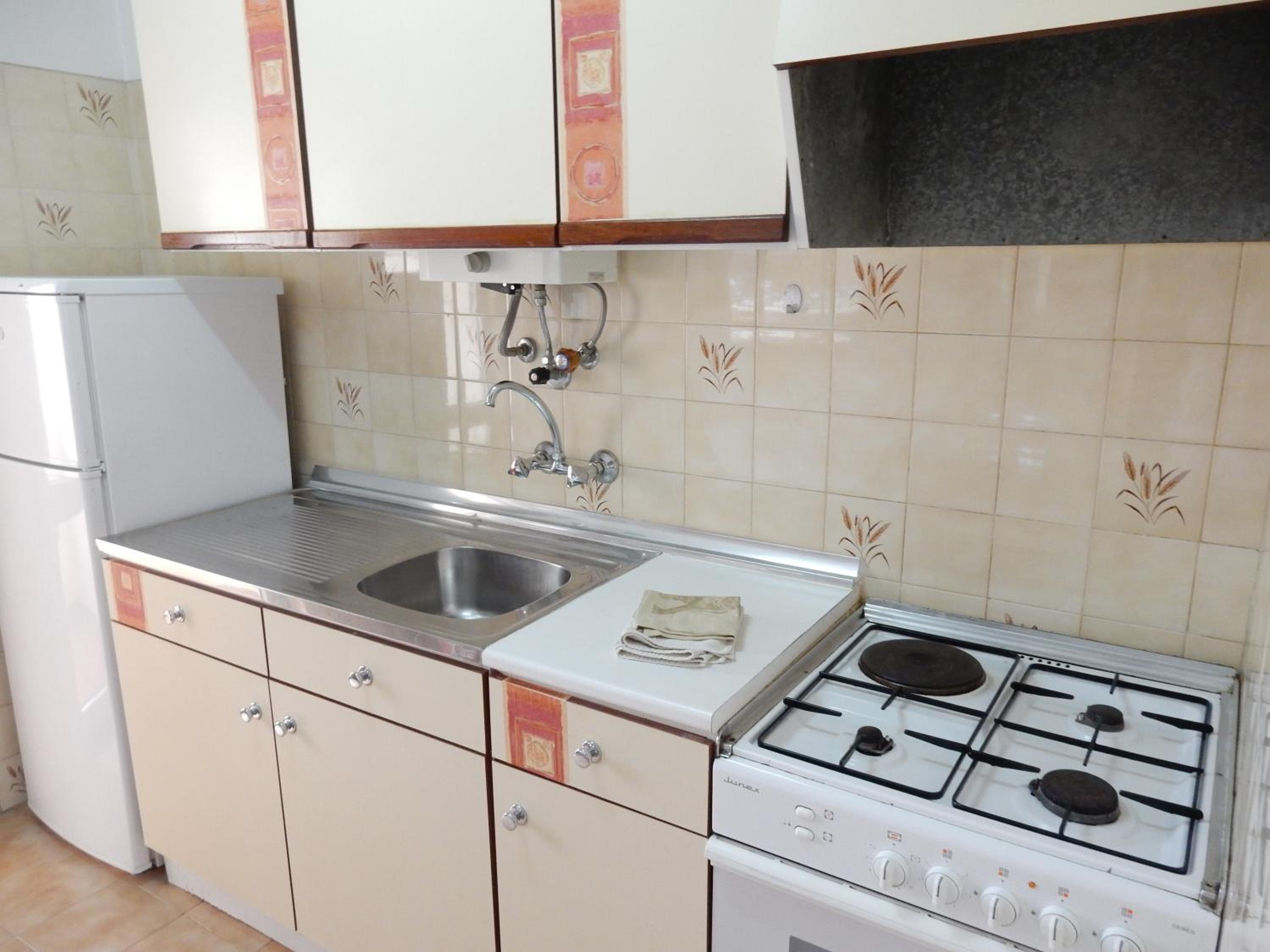 One-Bedroom Apartment - Photo 10