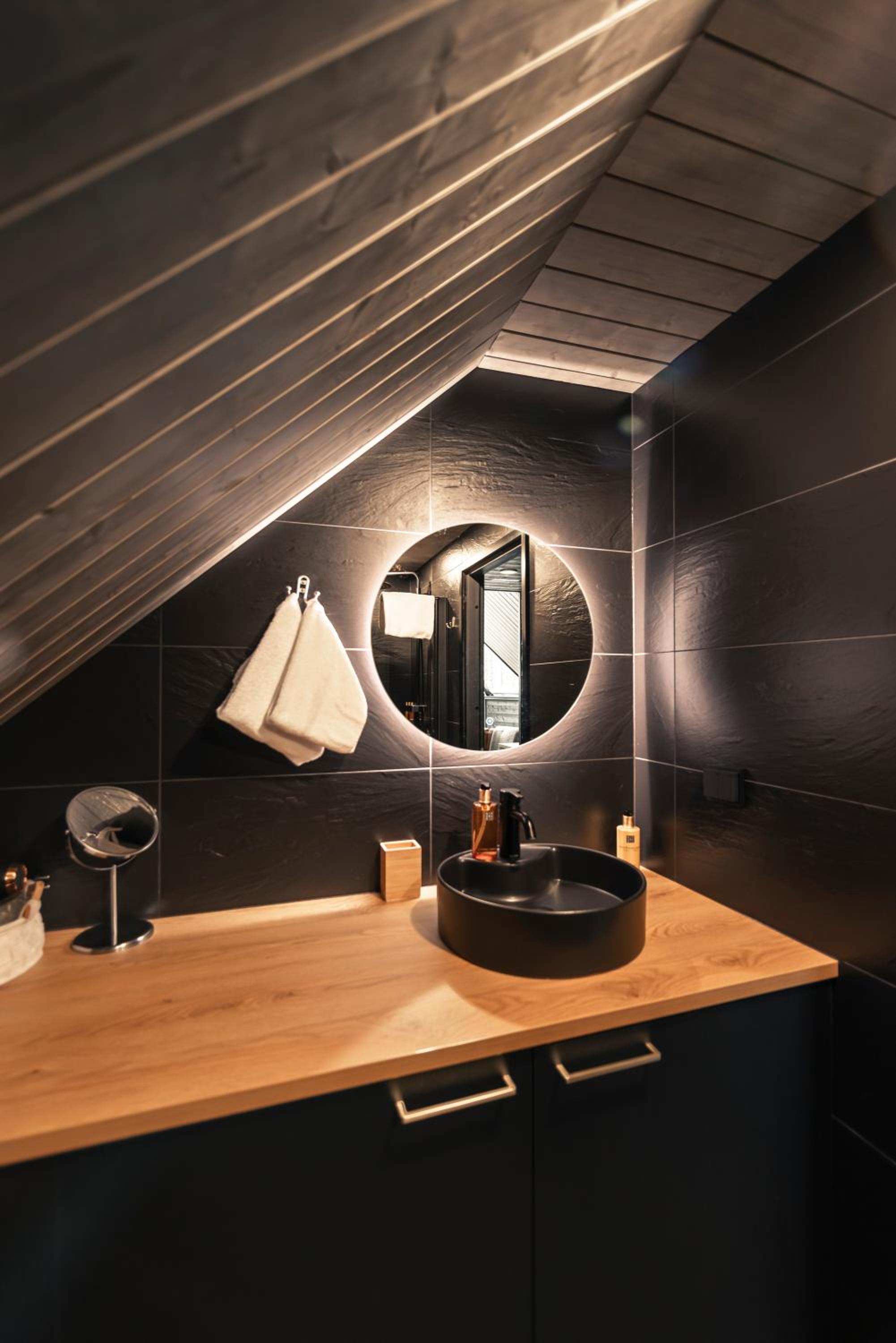 Aurora Cabin Suite