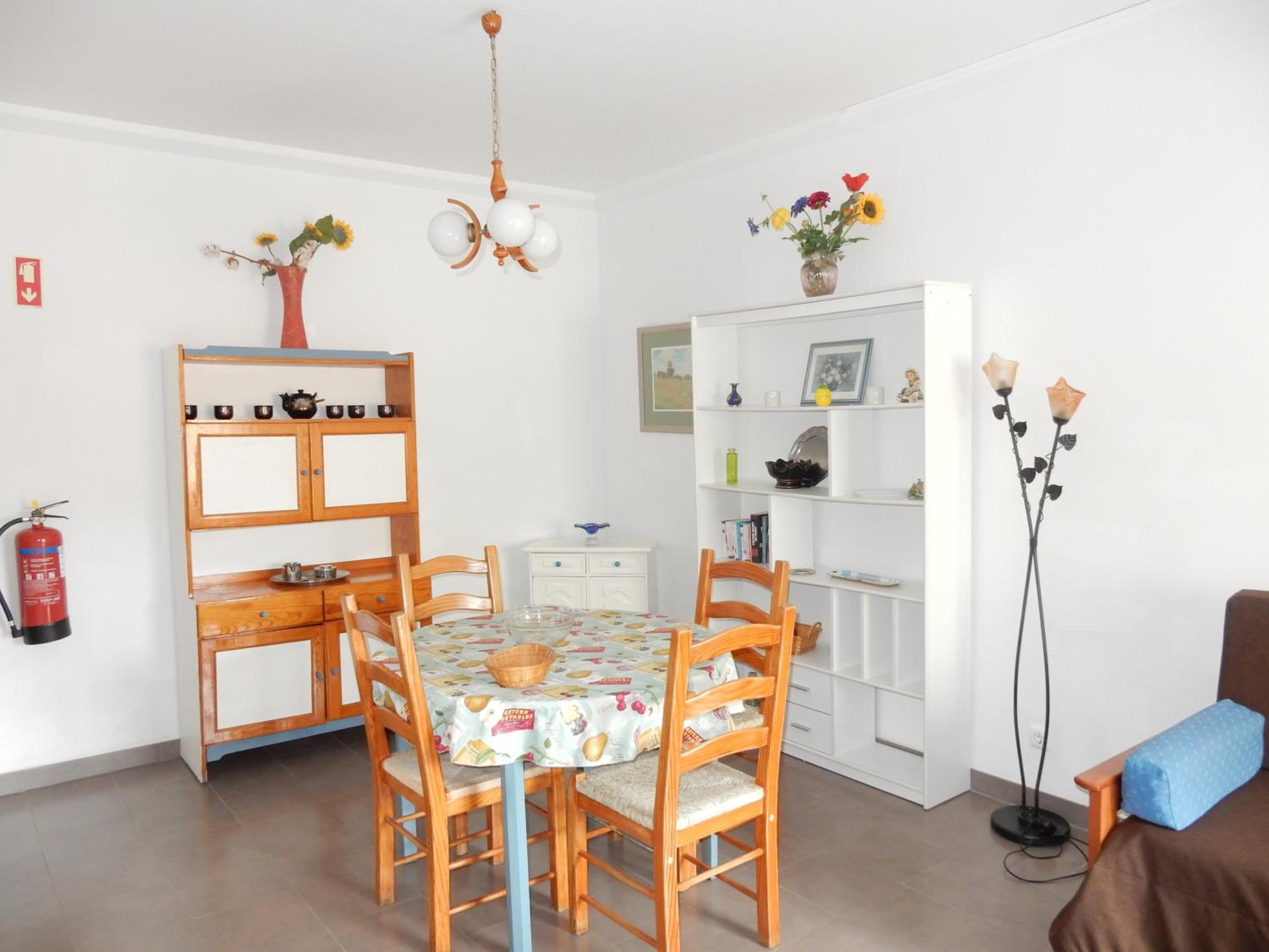 One-Bedroom Apartment - Photo 16
