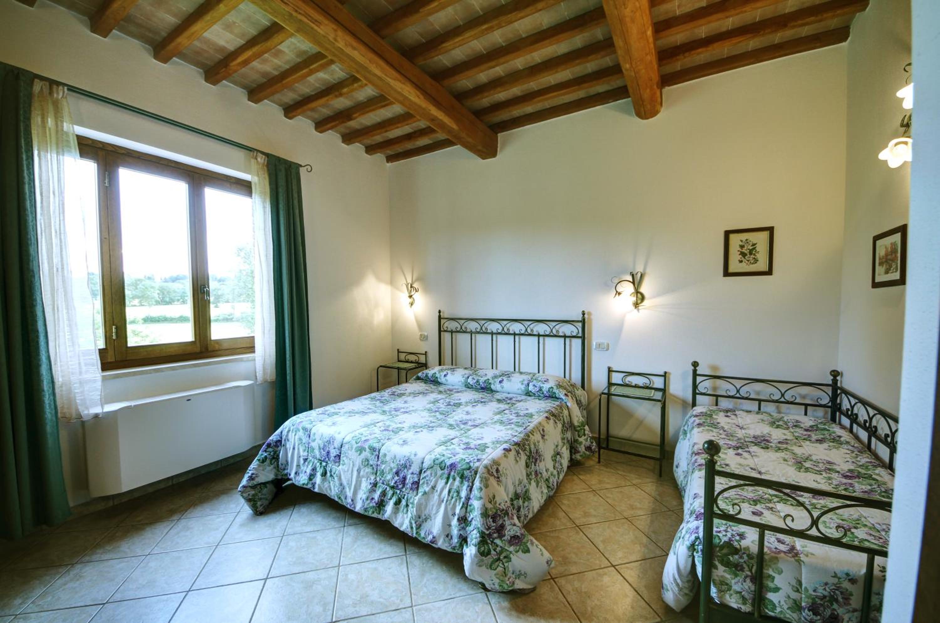 Standard Triple Room photo 1