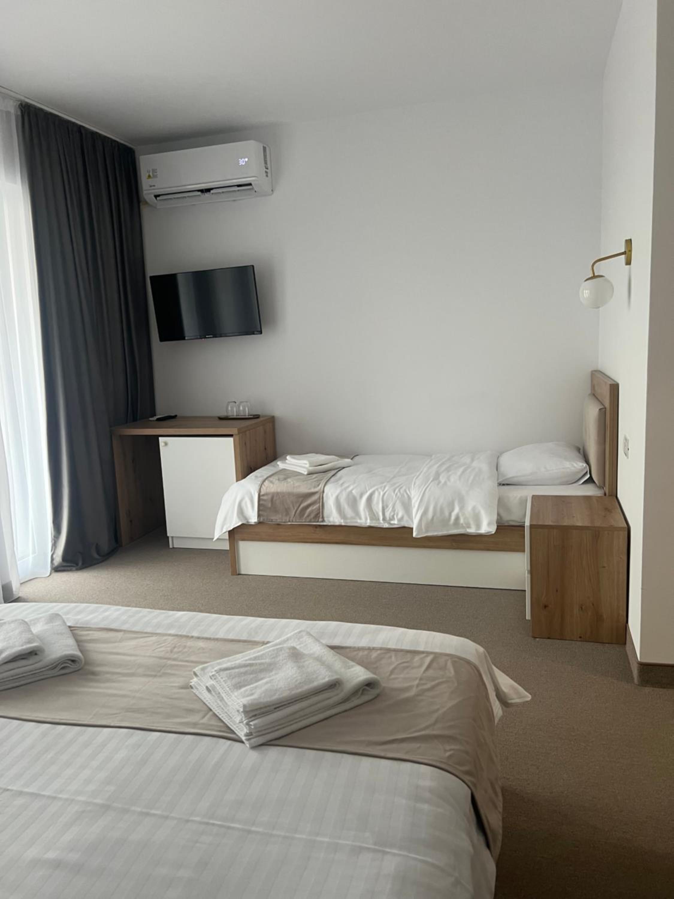 Triple Room photo 2