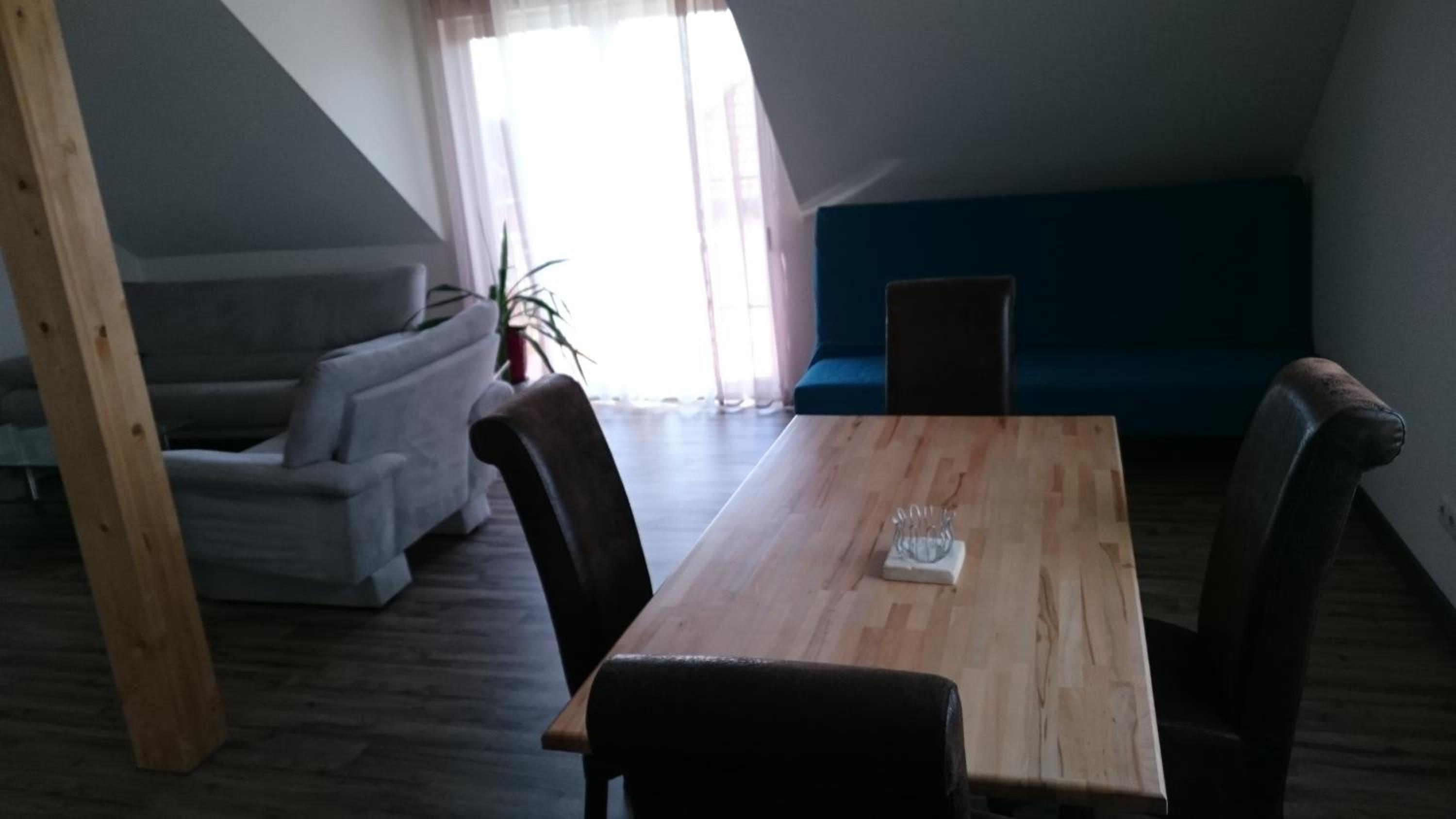 Apartment - Attic - Photo 4