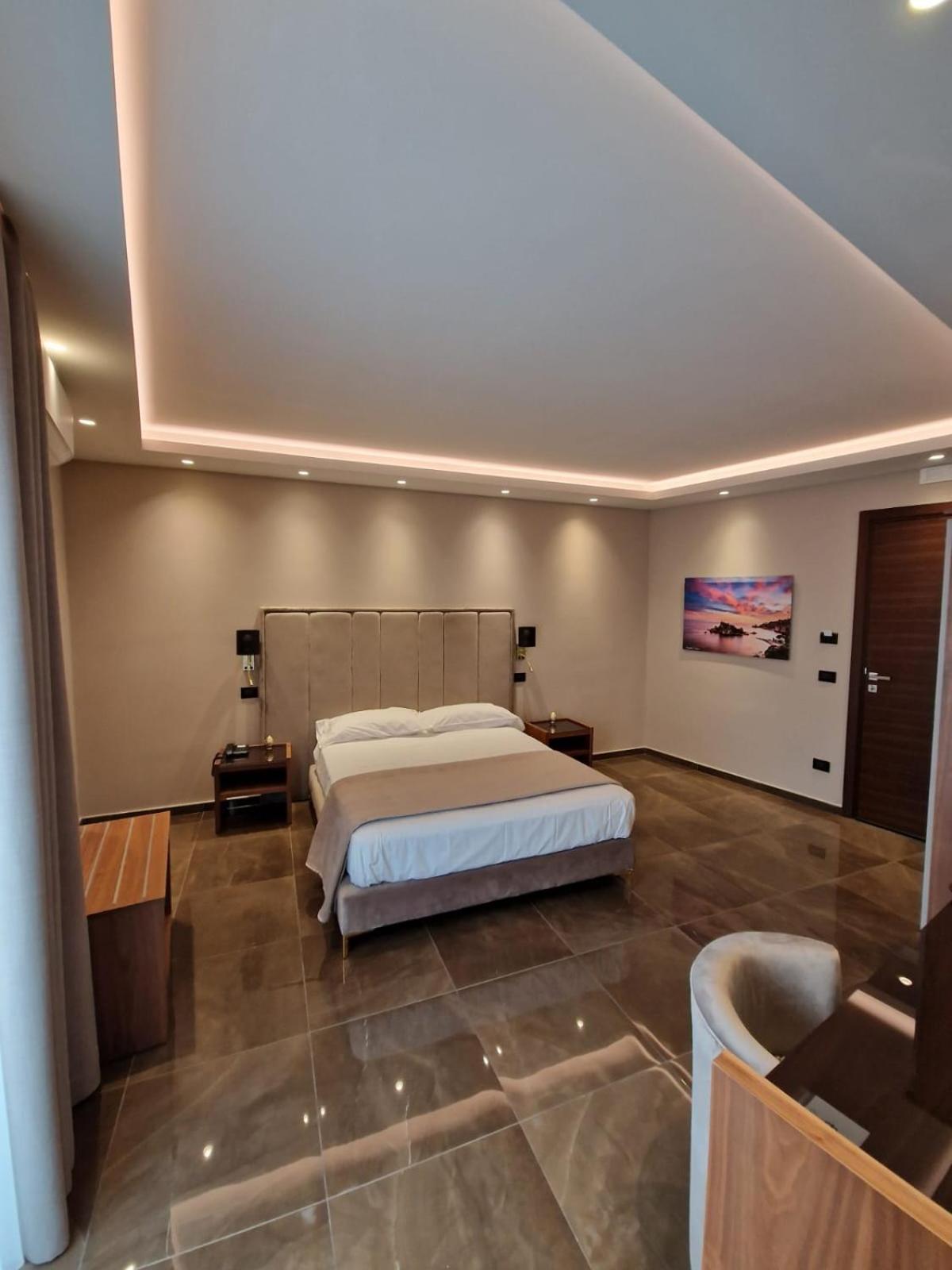 Superior Queen Room photo 3