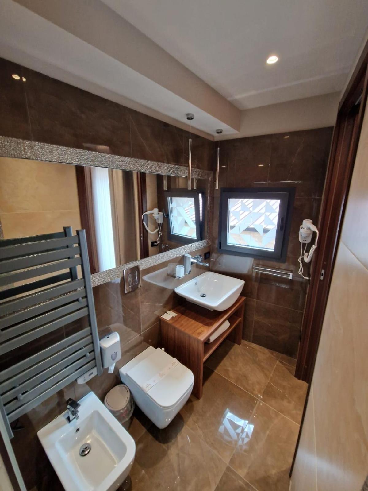 Superior Queen Room photo 1