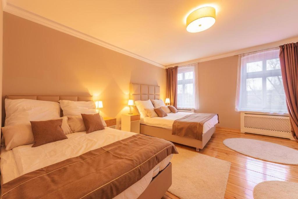 Three-Bedroom Apartment Suite photo 3
