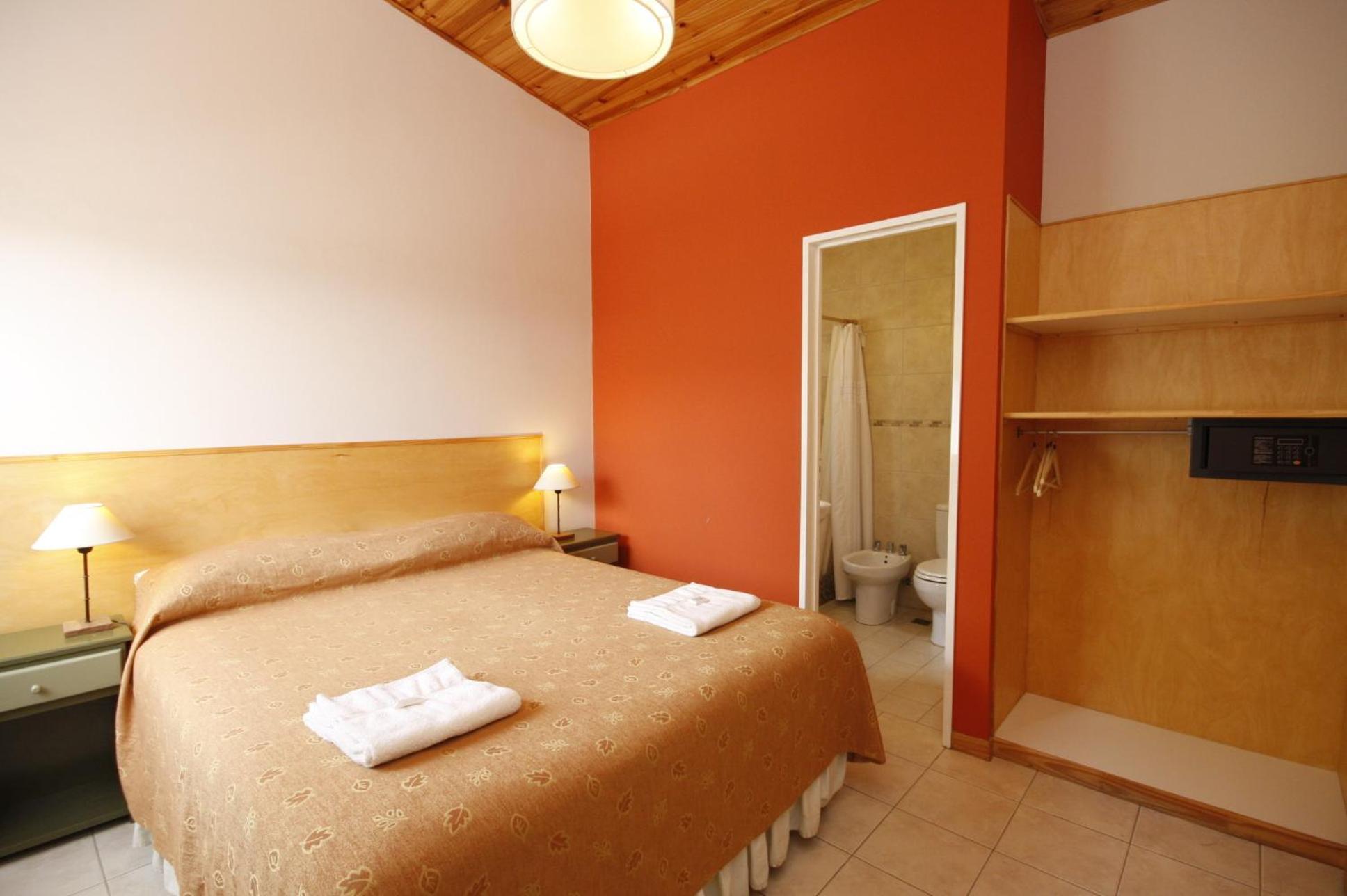 Superior Double or Twin Room photo 3