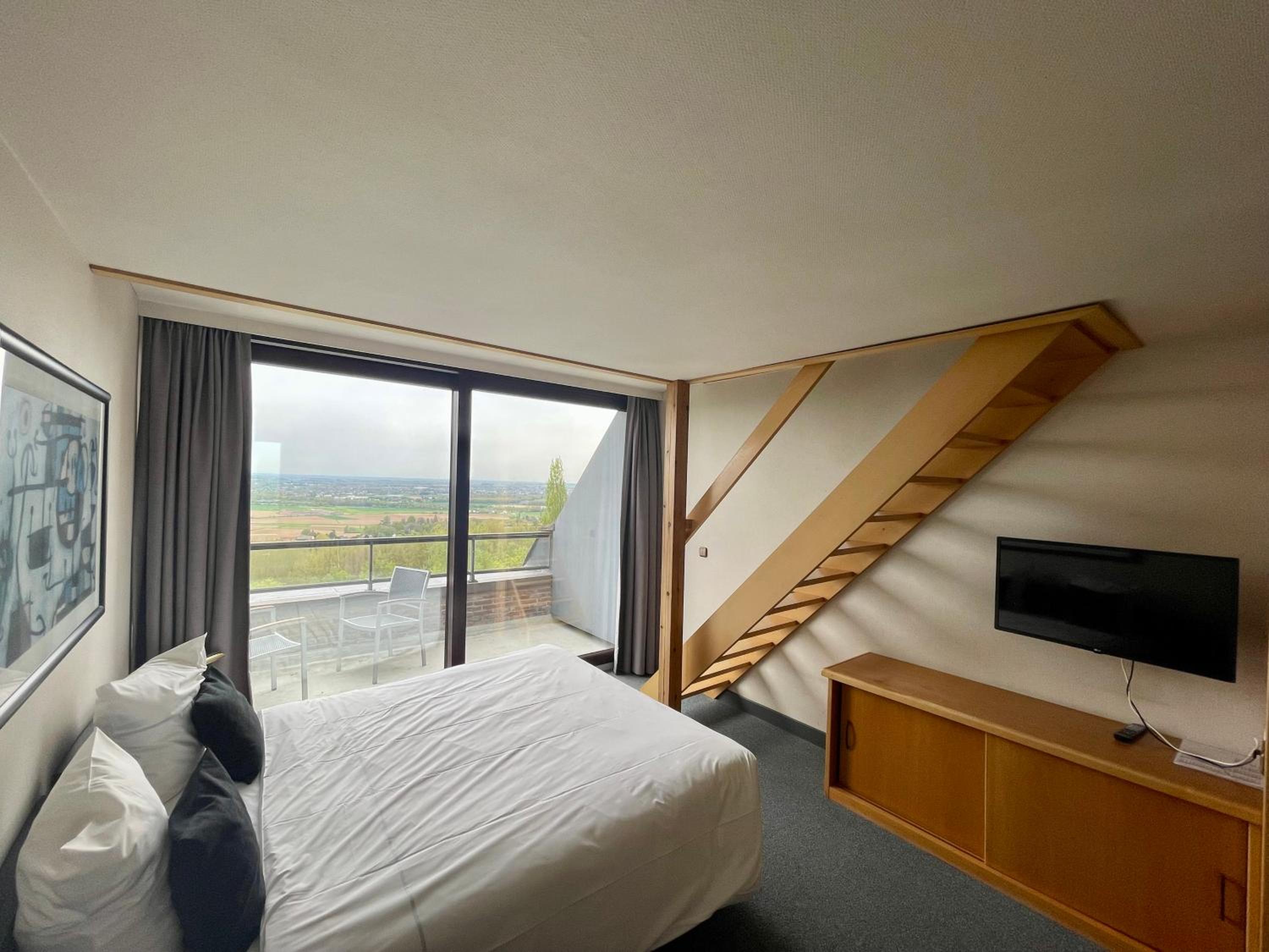 Classic Quadruple Room photo 2