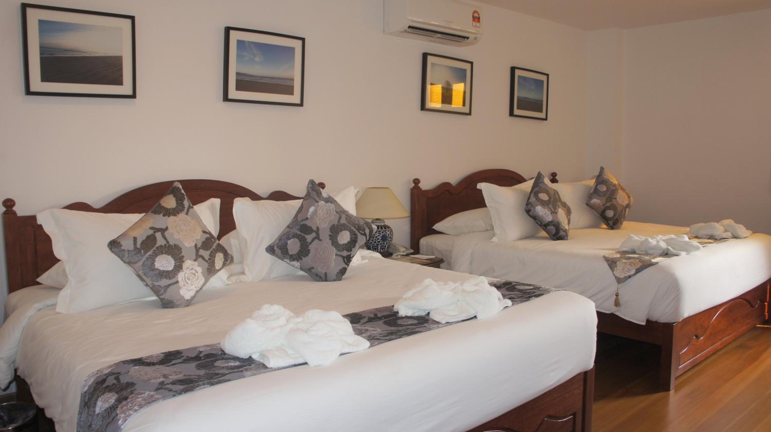 Super Deluxe Room