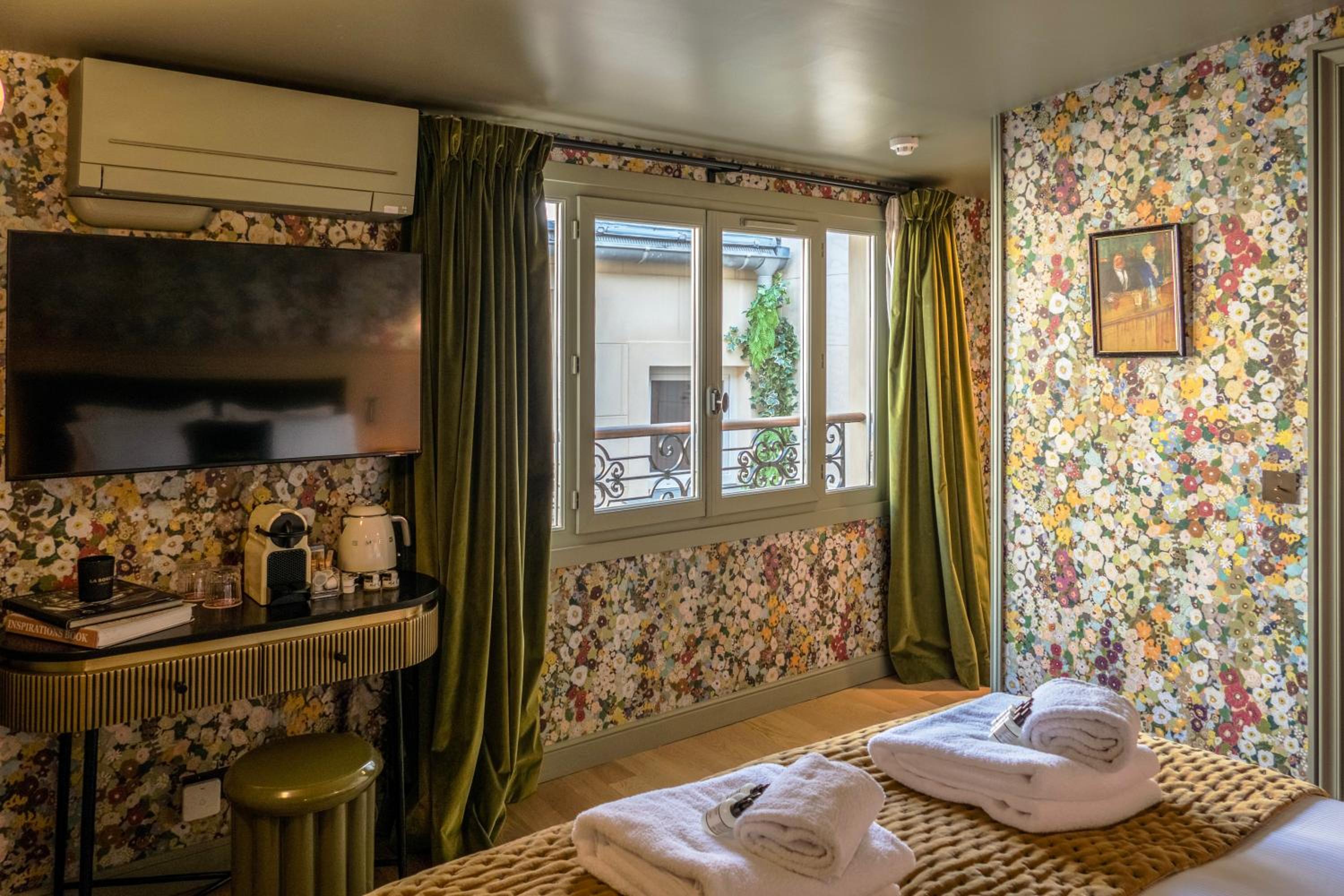 DEGAS - Deluxe Double Room photo 3