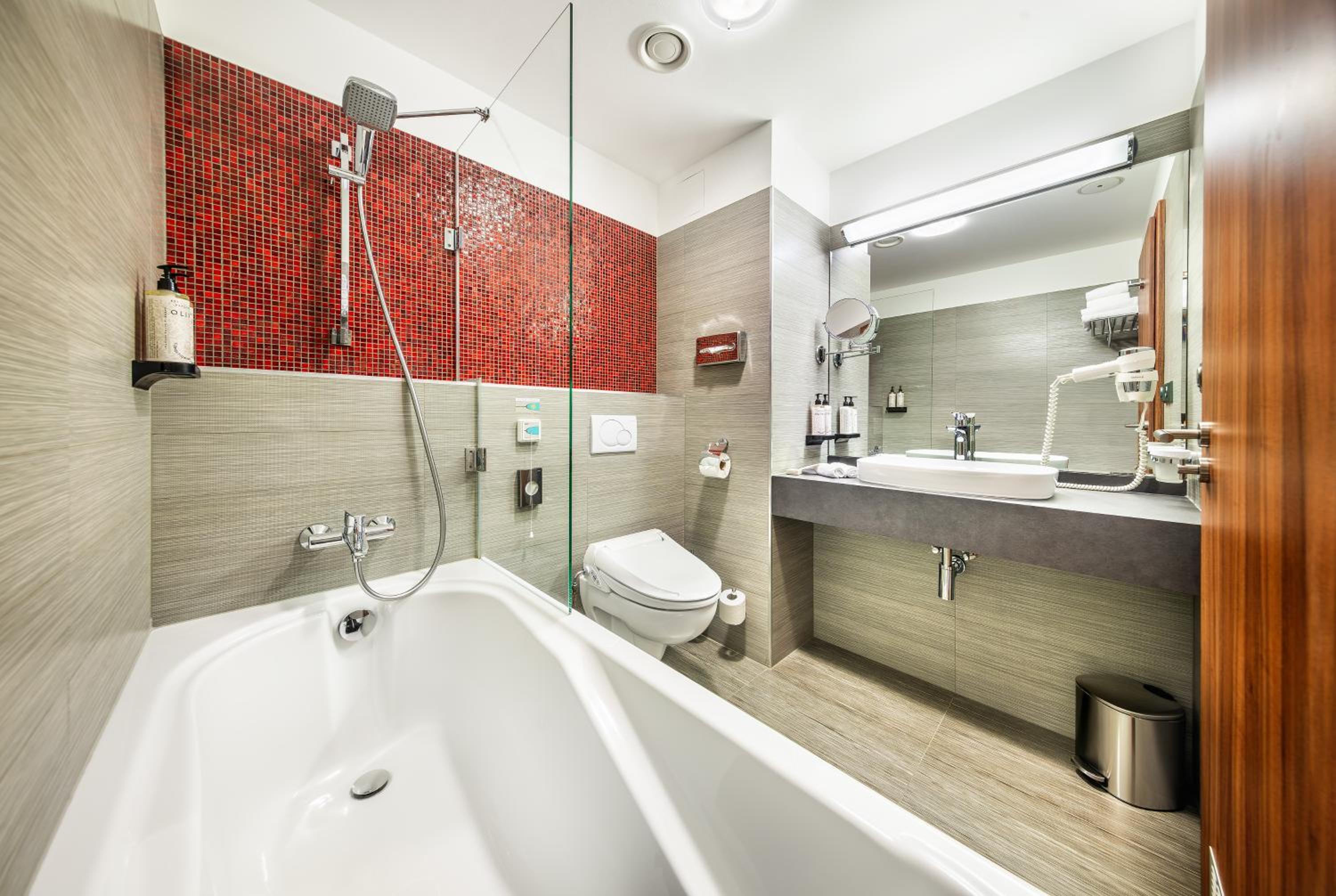 Superior Double Room with Extra Bed