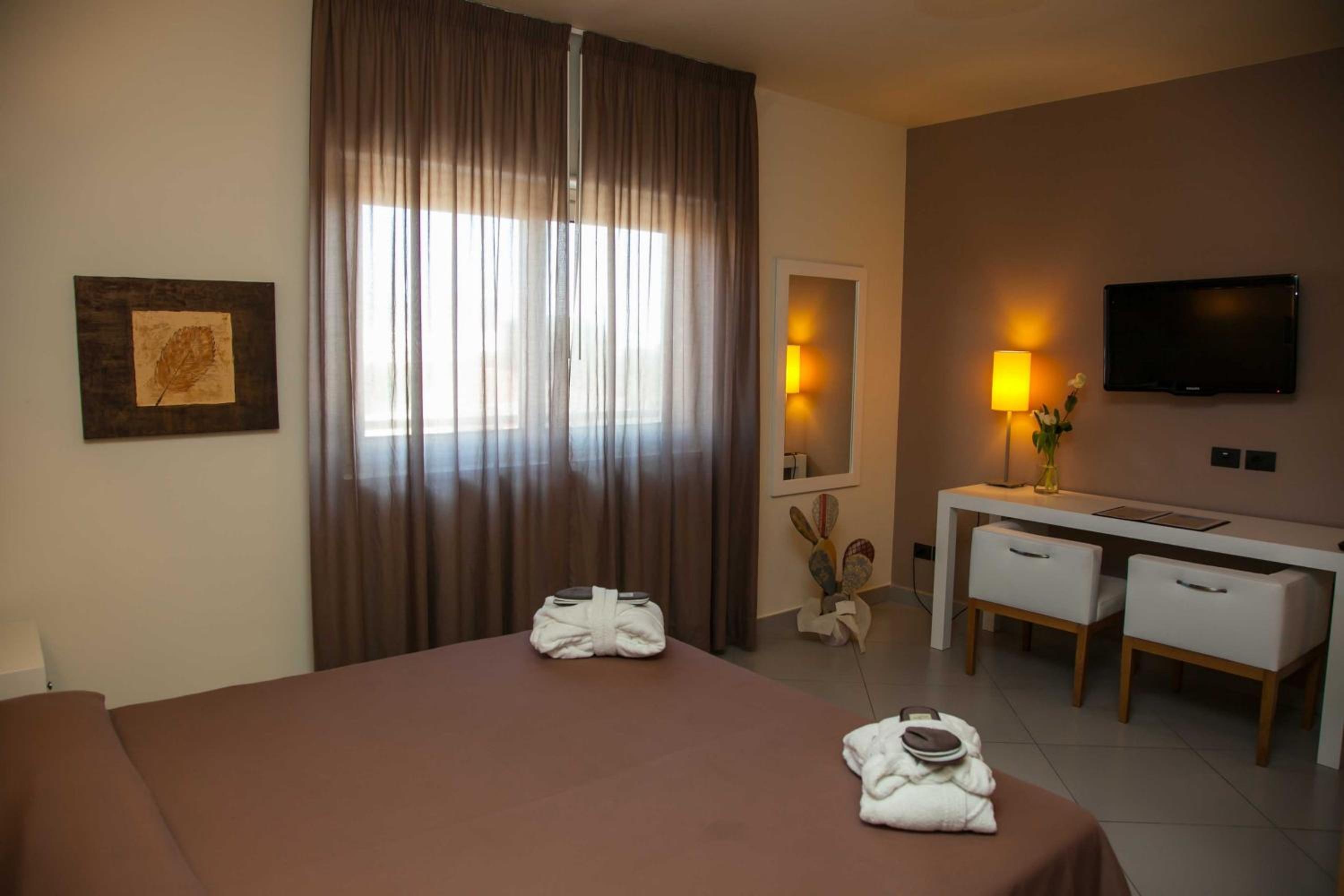 Superior Double Room With Sea View - Single Use photo 3