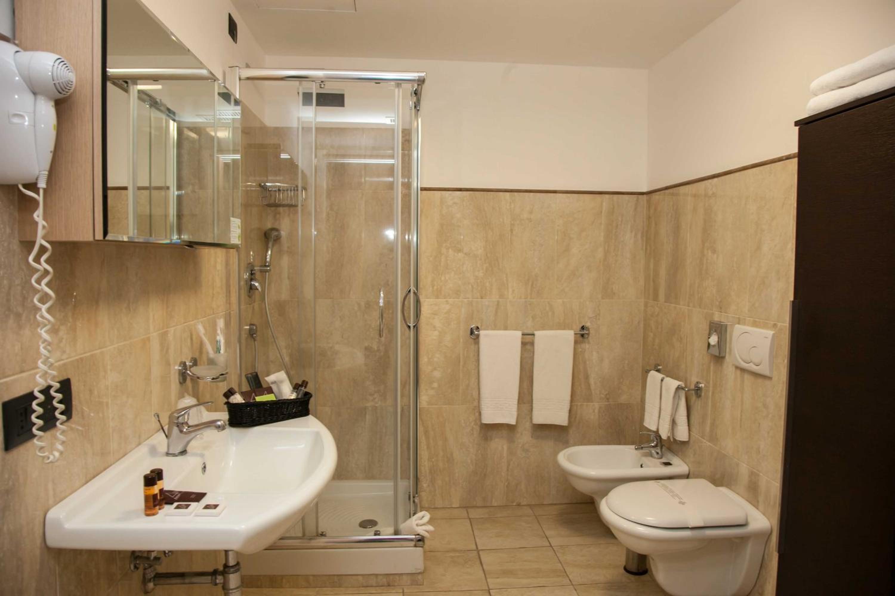 Superior Double Room with Spa Access  photo 3