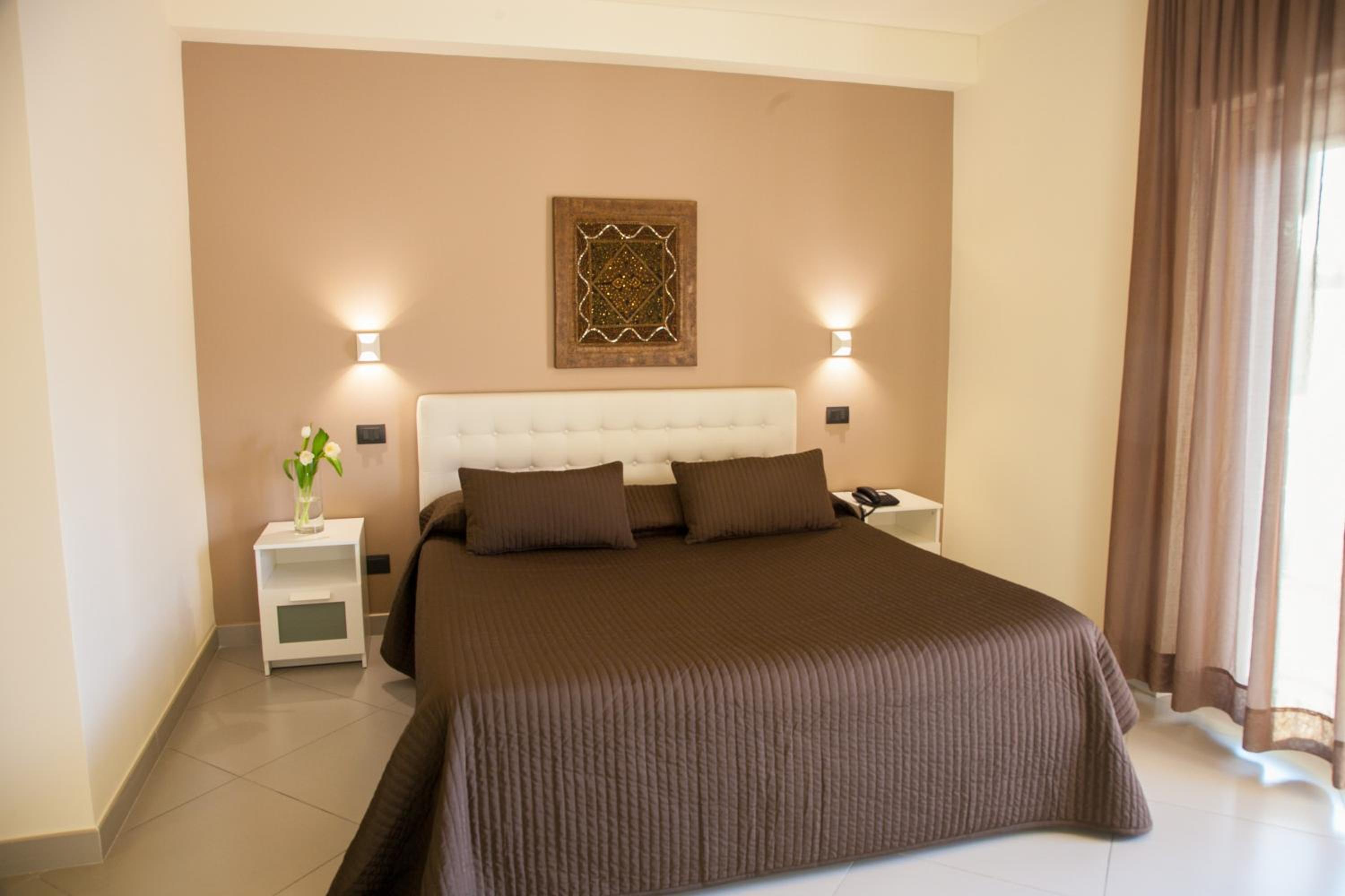 Standard Triple Room photo 3