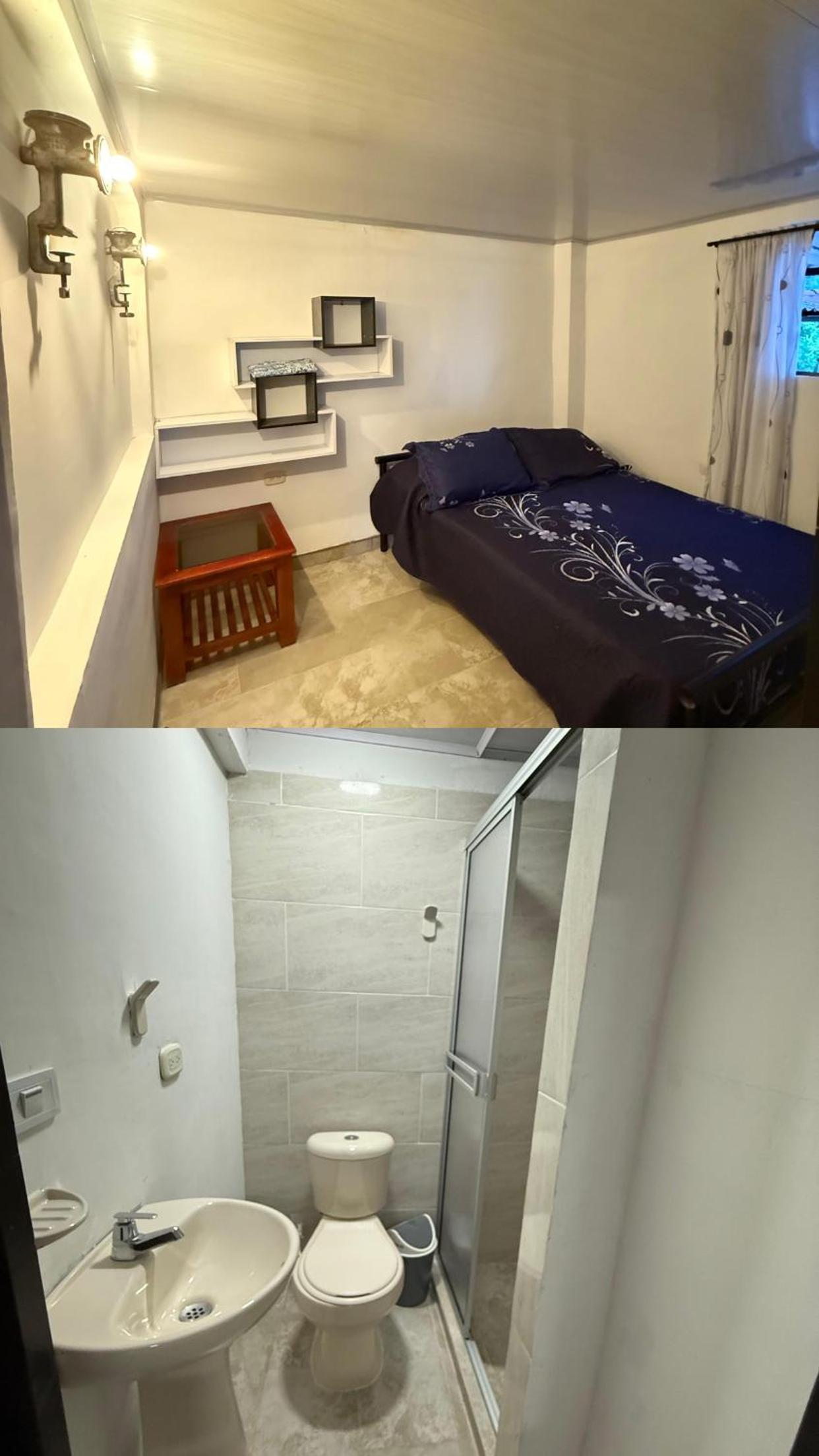 Deluxe Double Room with Shower photo 2
