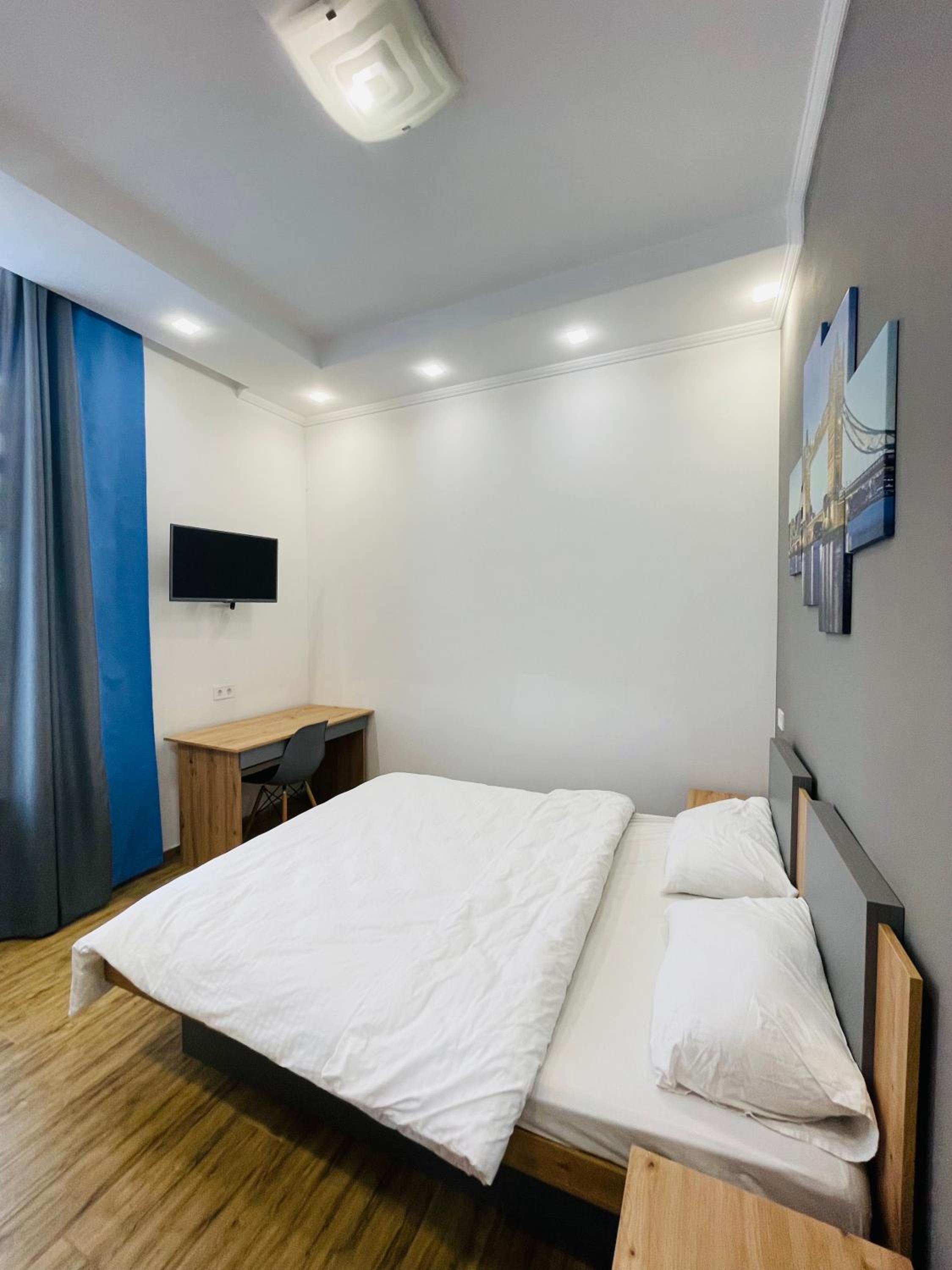 Five-Bedroom Deluxe Apartment photo 3