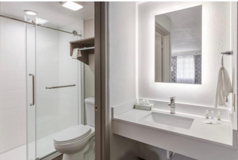 Double Room - Photo 2