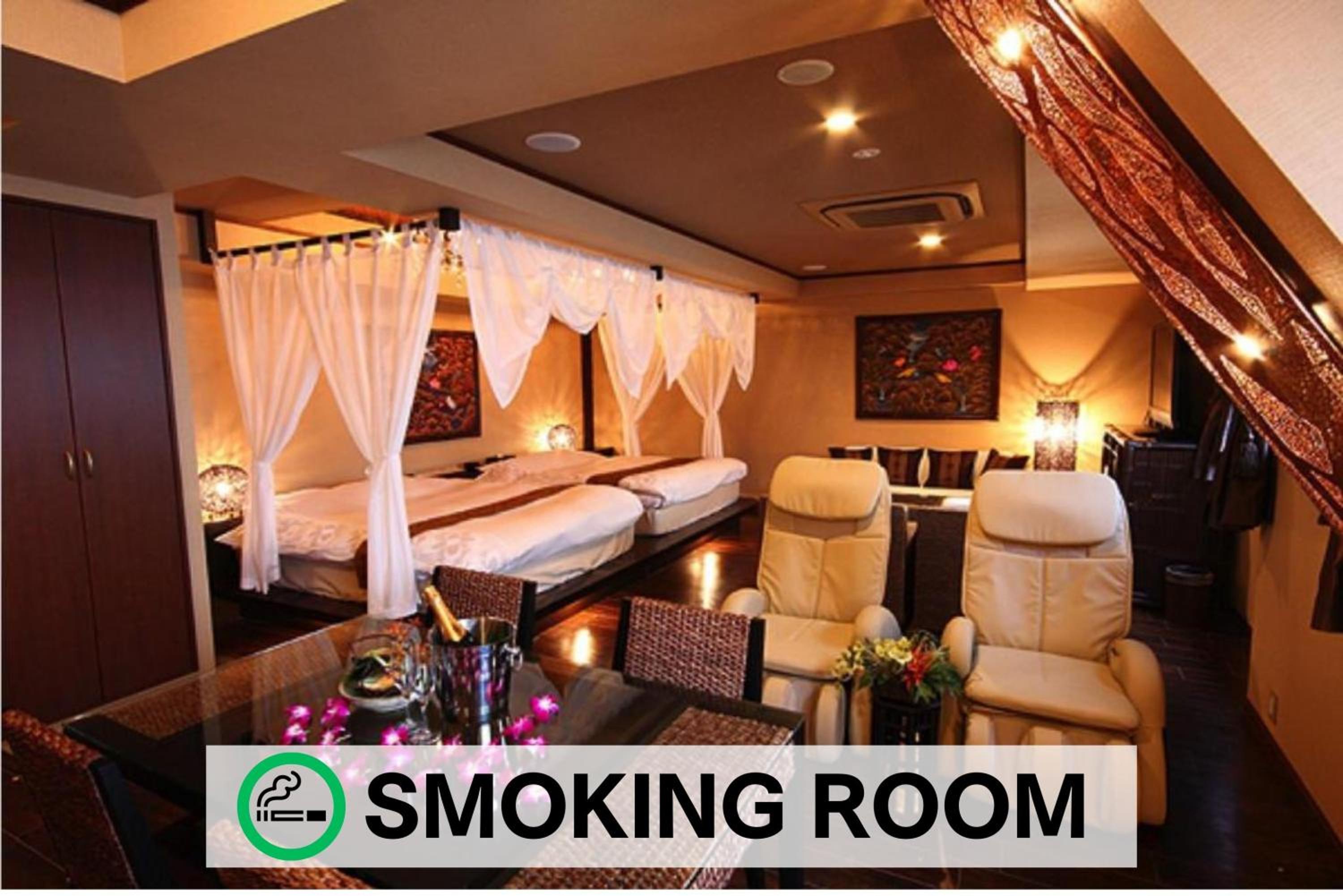 Grand Spa Suite | 2 King Beds, Oversize Blower Bath & Private Terrace Bath - Photo 9
