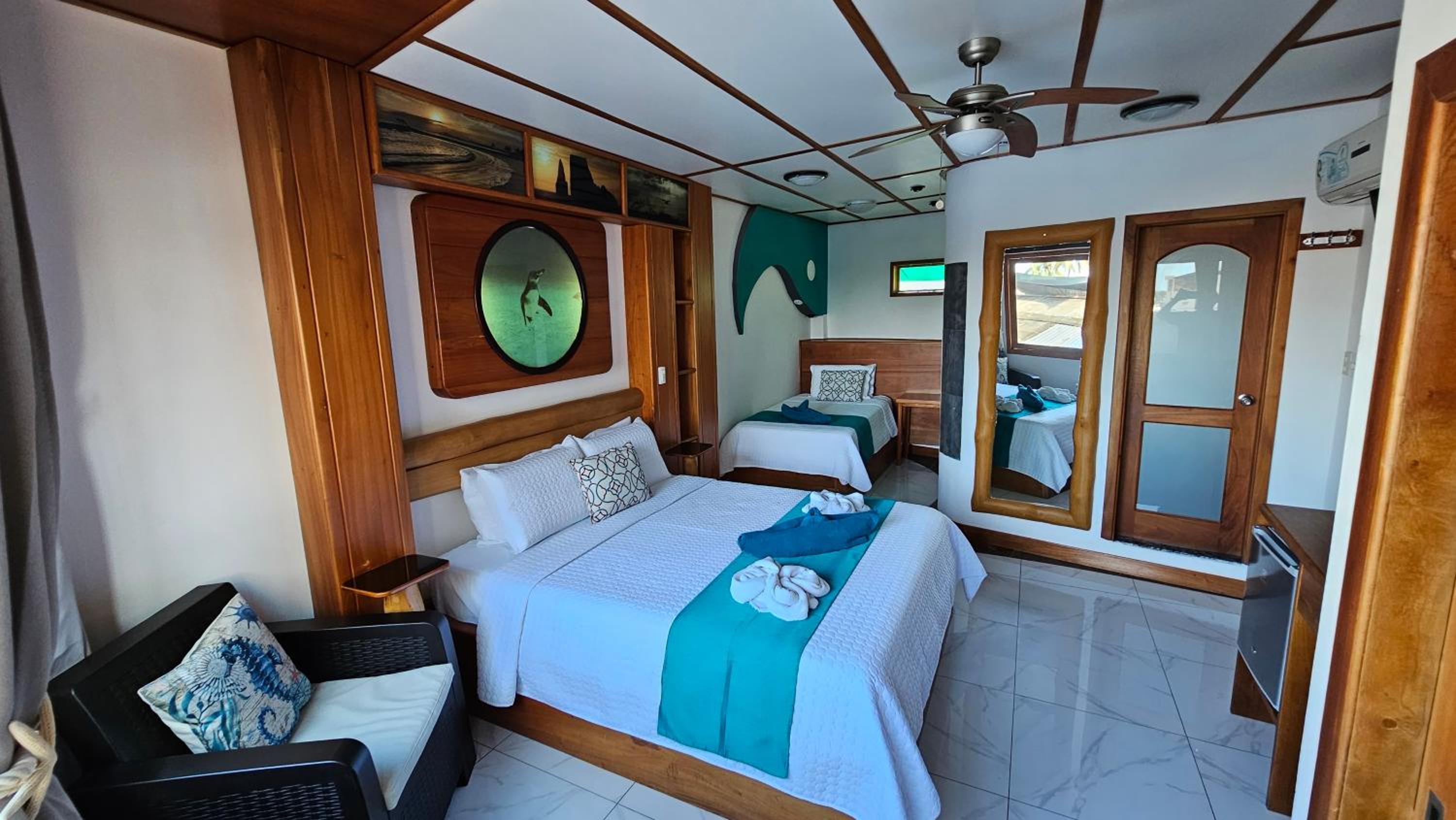 Large Double or Twin Room photo 1