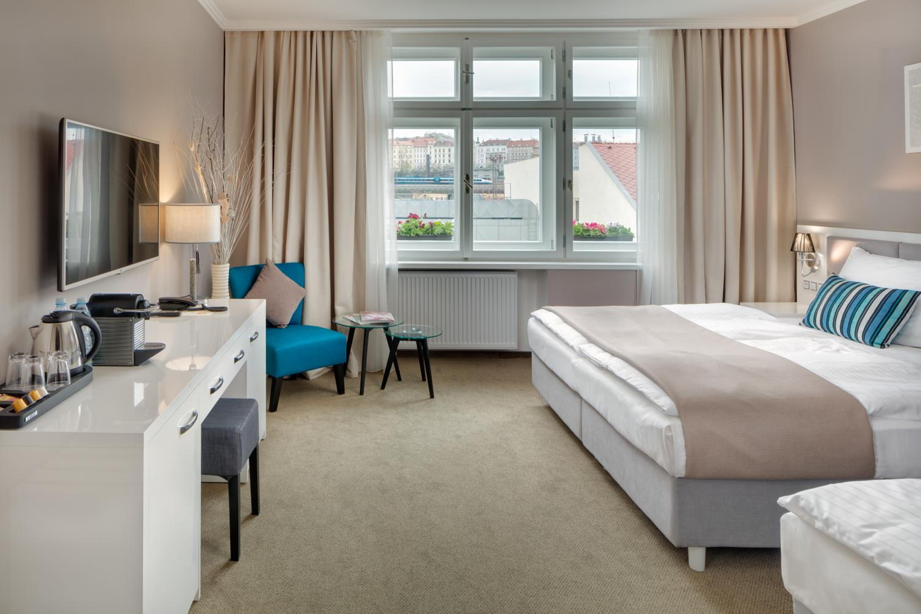 Superior Triple Room
