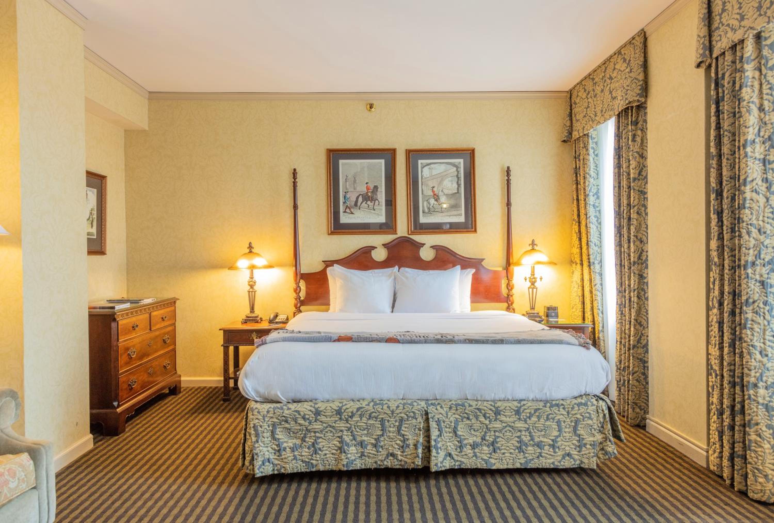 Deluxe Queen Room - Photo 4