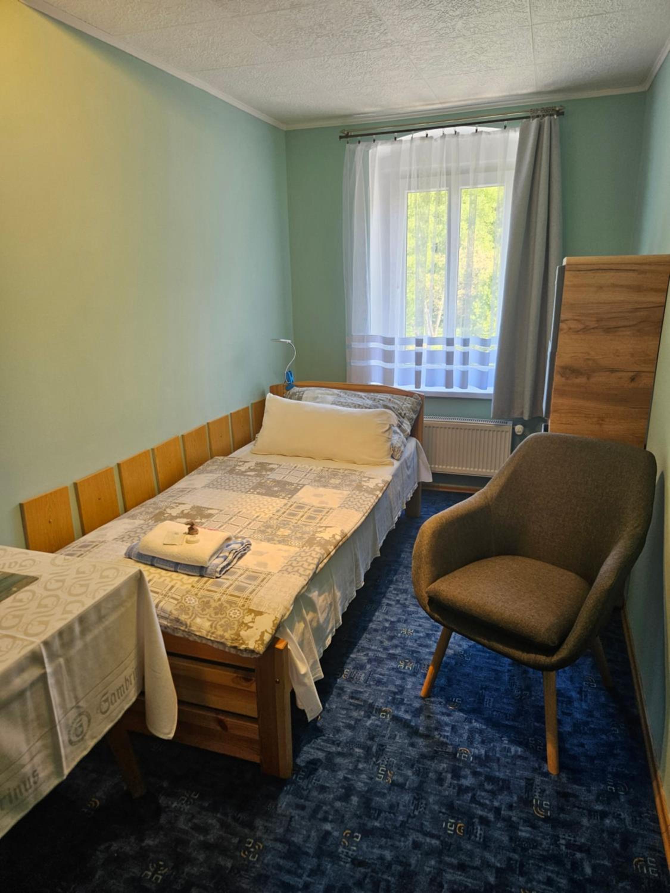 Single Room with Bathroom photo 1
