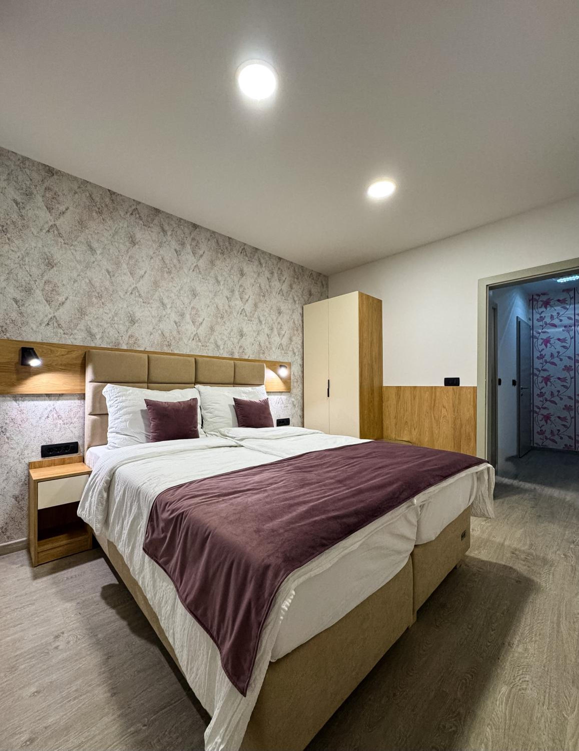 Budget Double or Twin Room photo 2