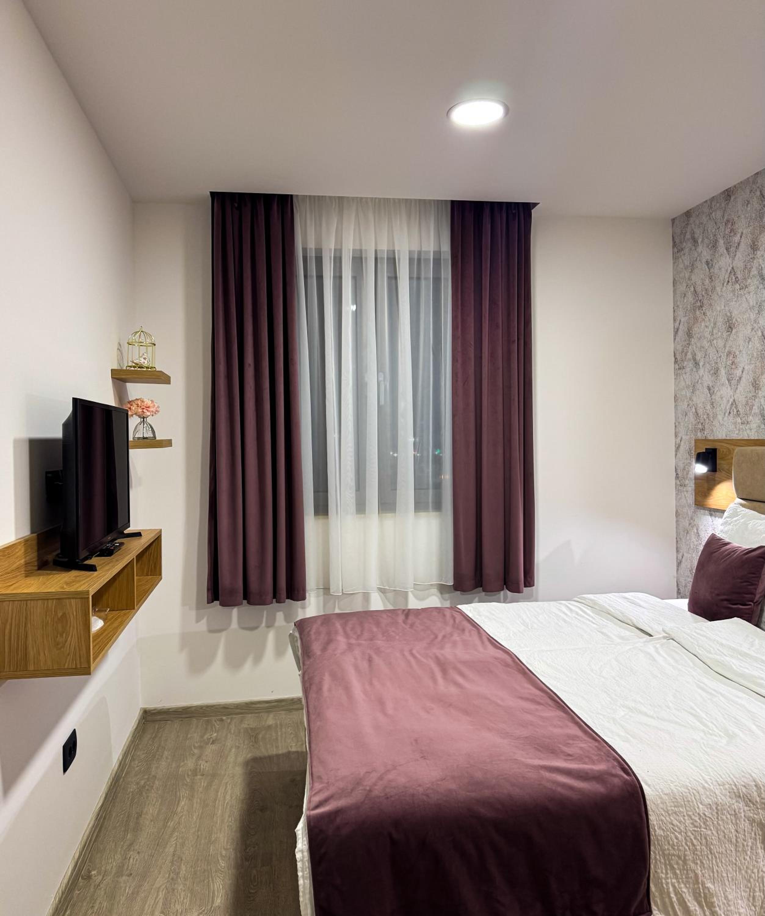 Budget Double or Twin Room photo 3