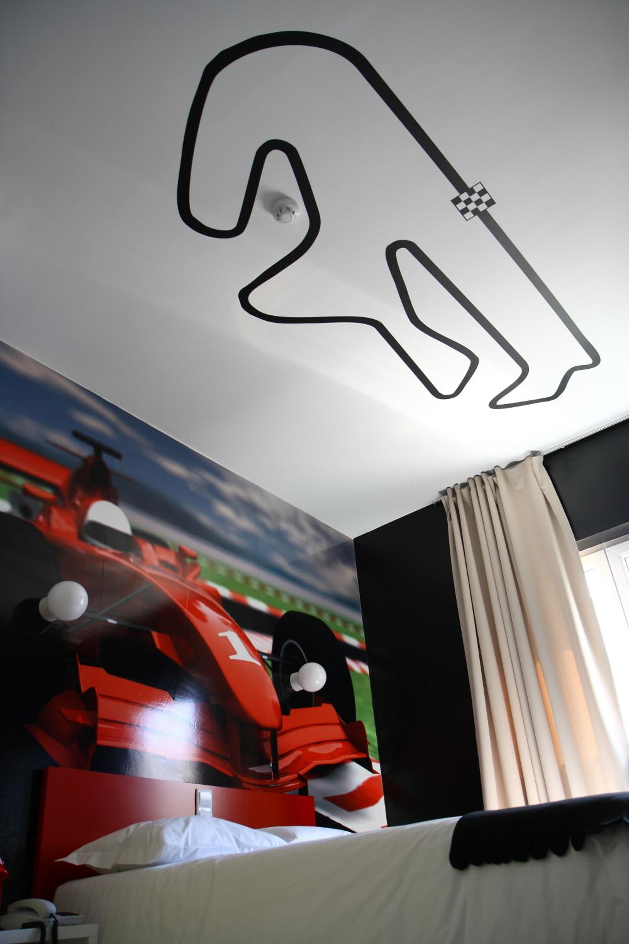 Themed Double Room - Speed - Photo 5