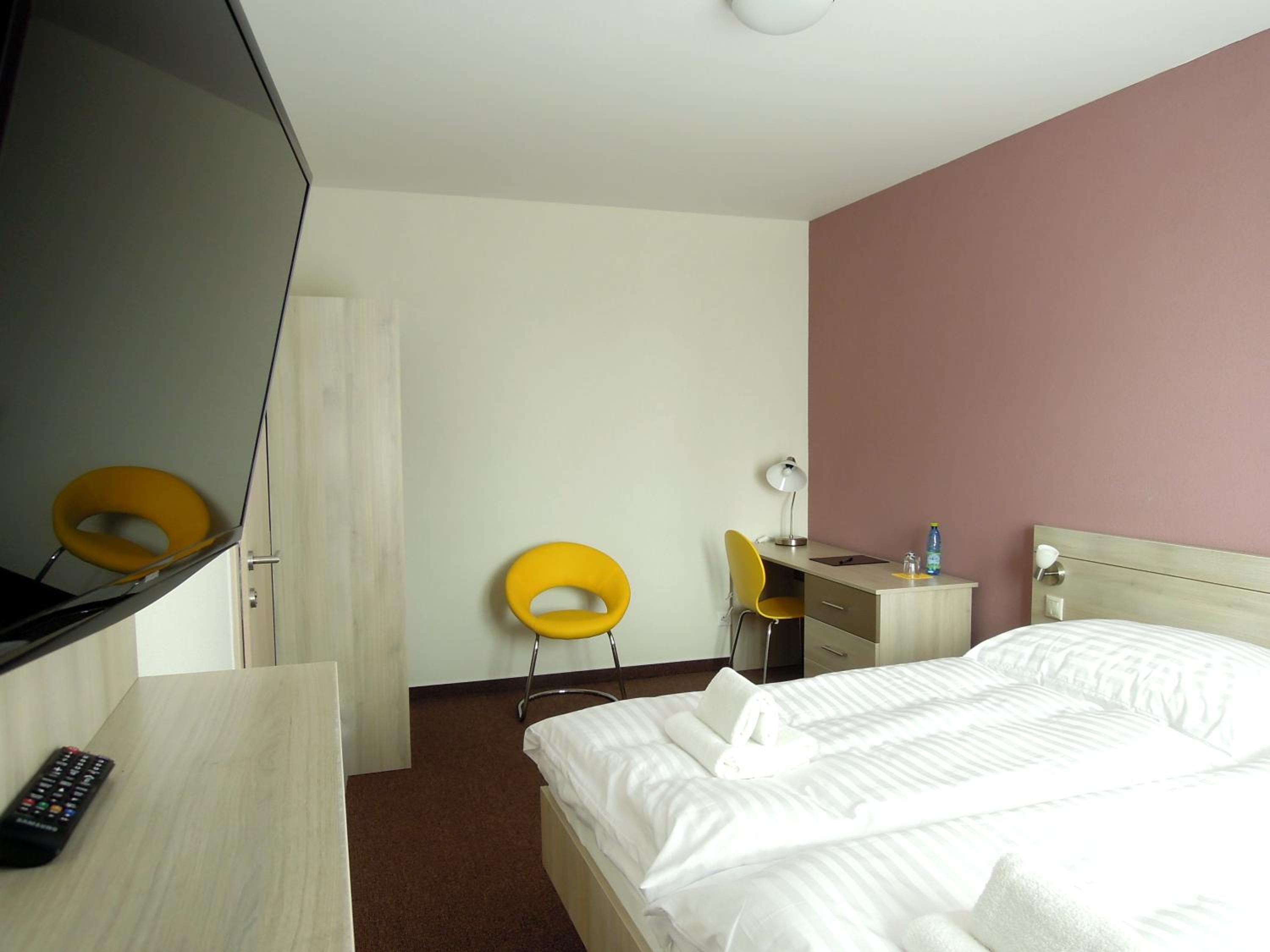Business Double Room - Photo 4