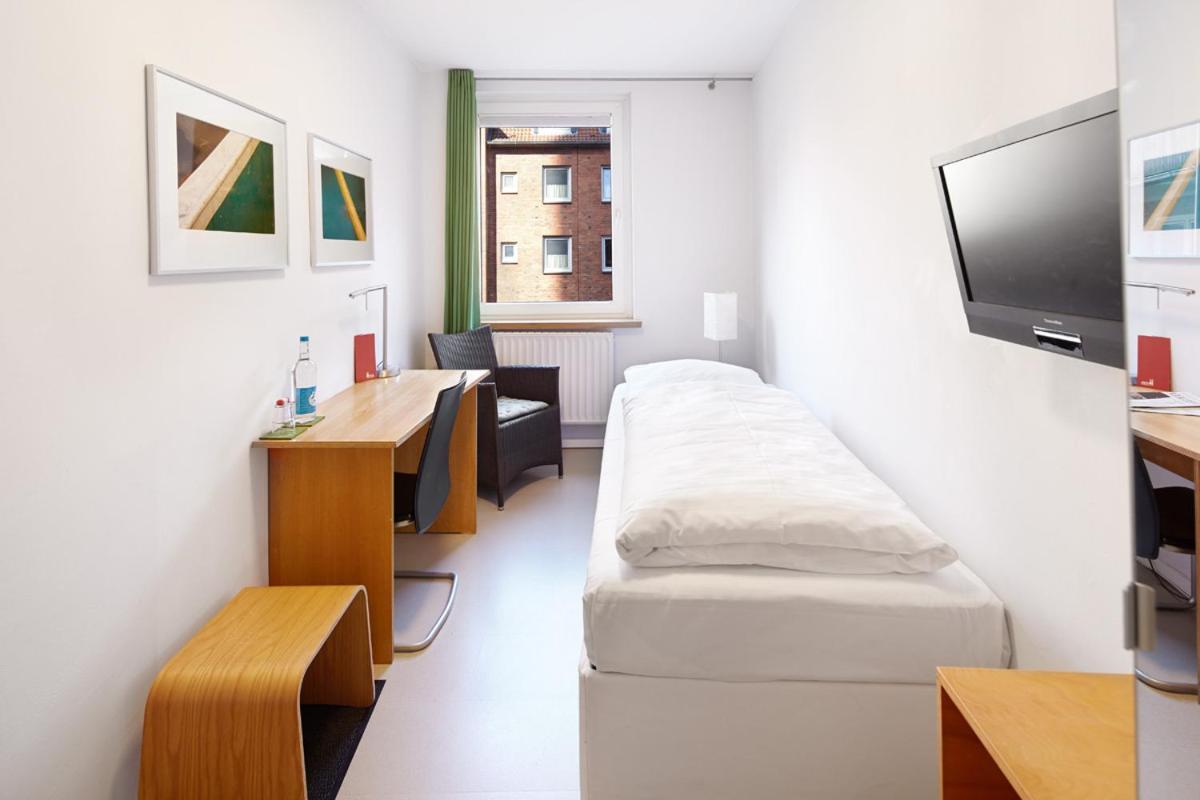 Single Room photo 1