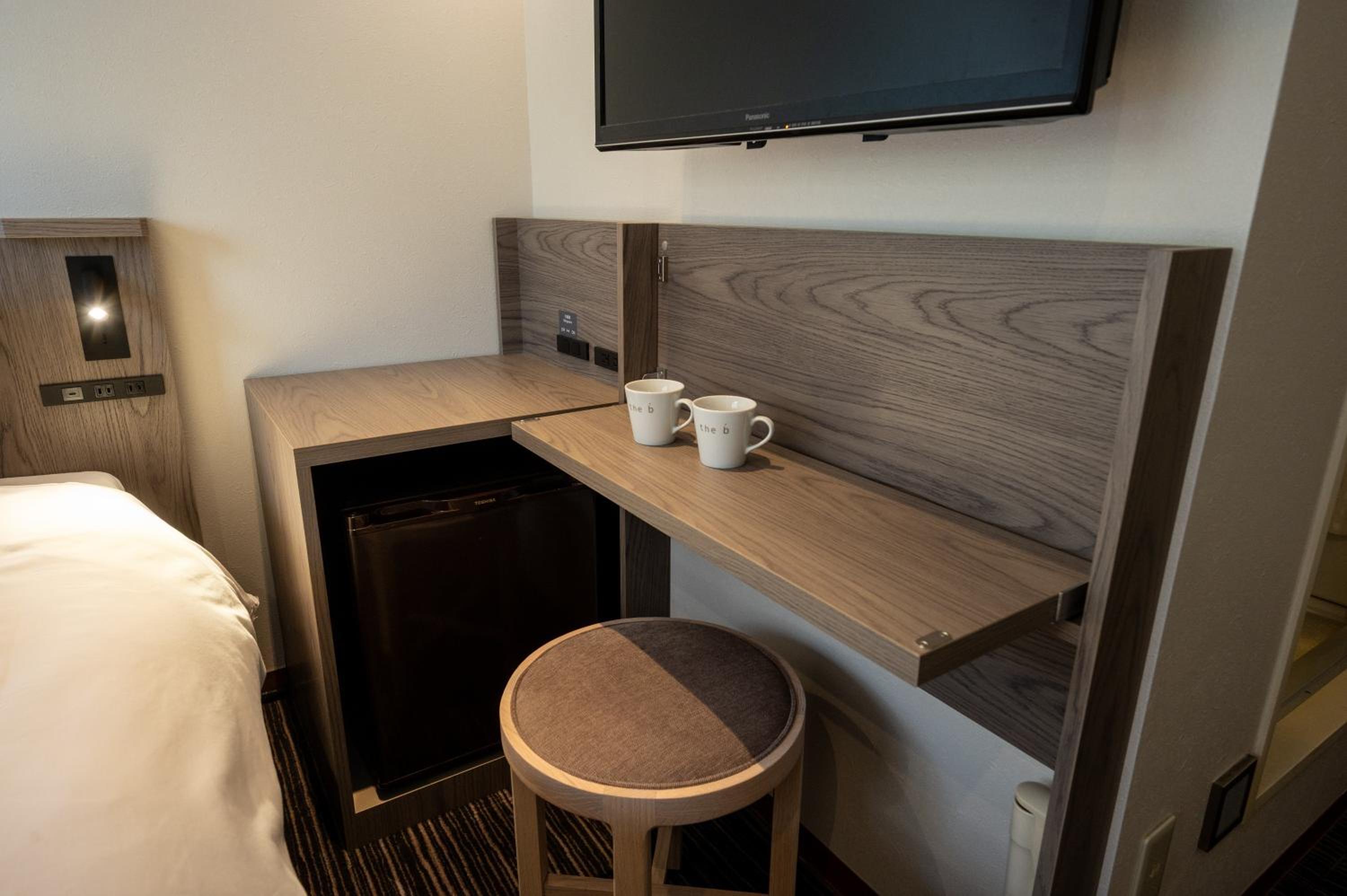Standard Twin Room - Photo 5