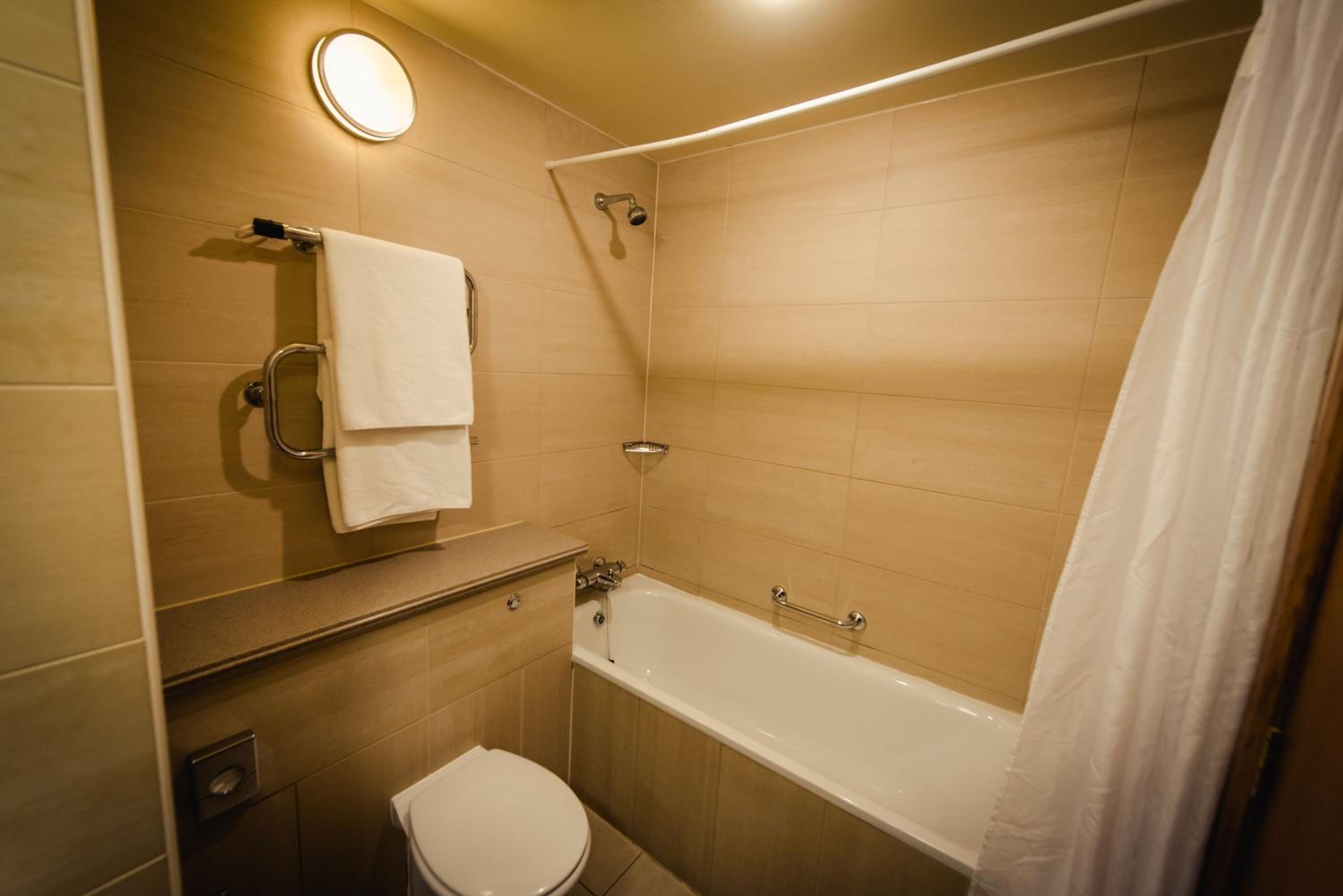 Classic Triple Room - Photo 4