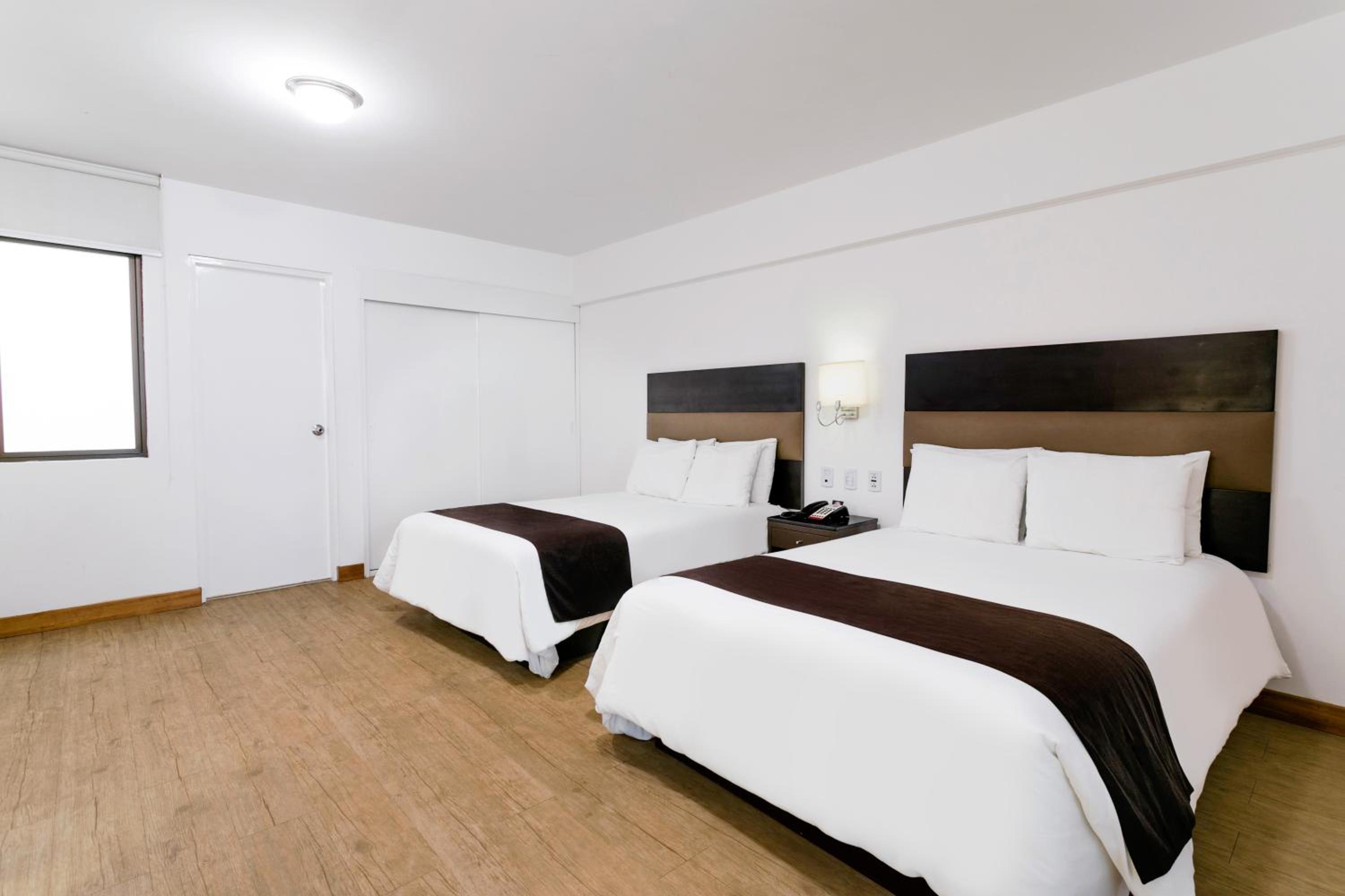 Superior Twin Room - Photo 5