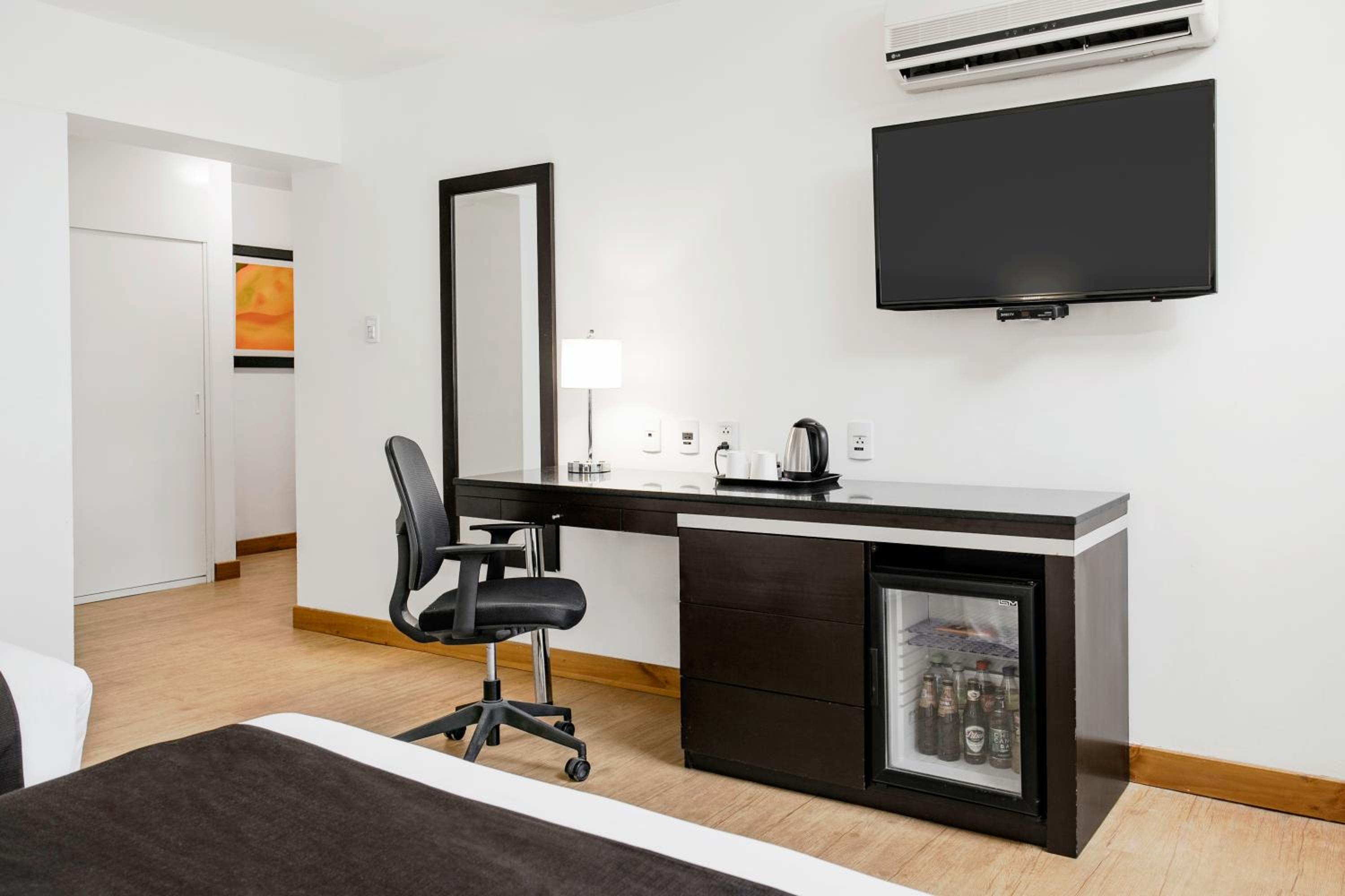Superior Twin Room - Photo 6