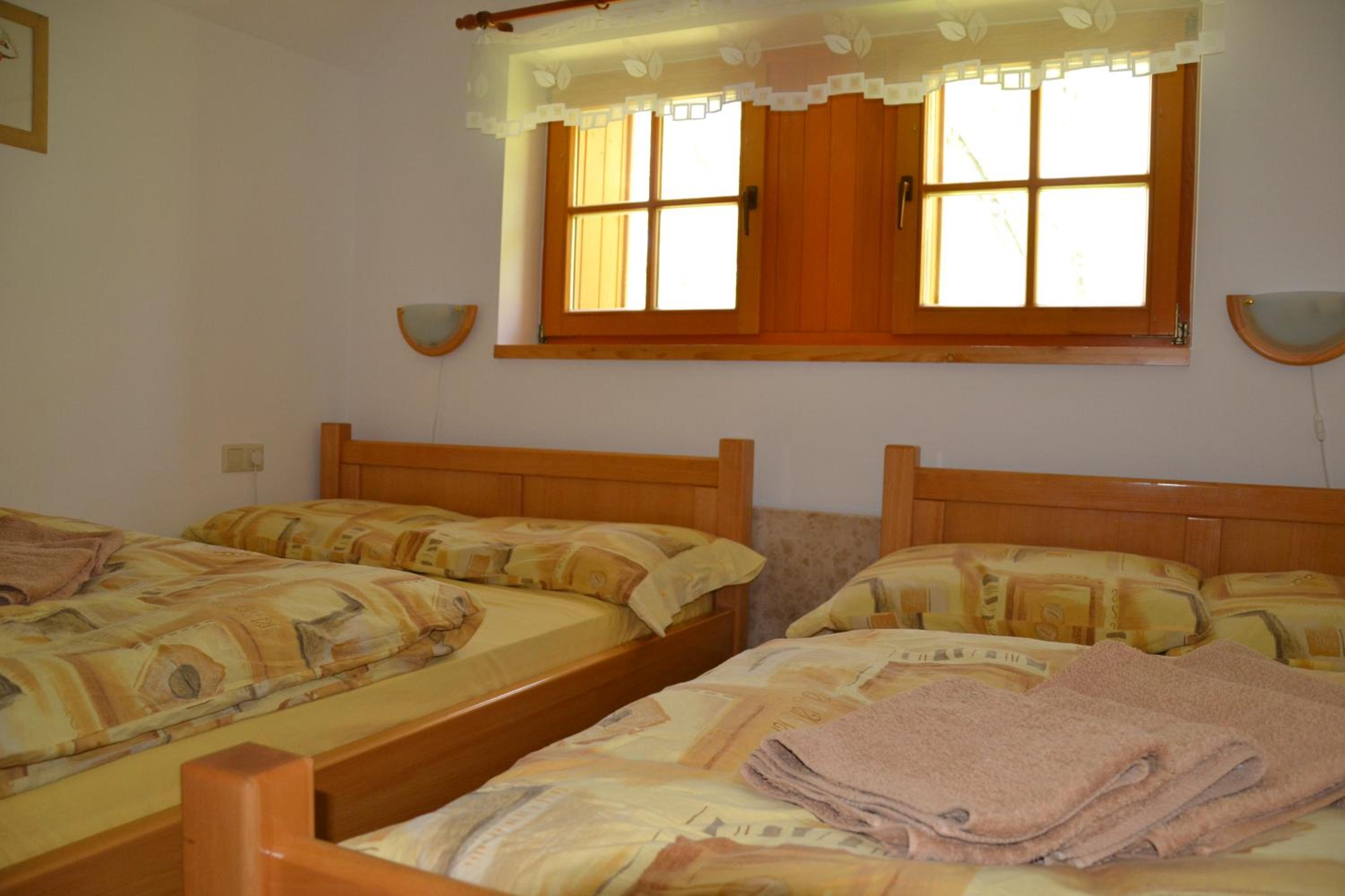 One-Bedroom House photo 1