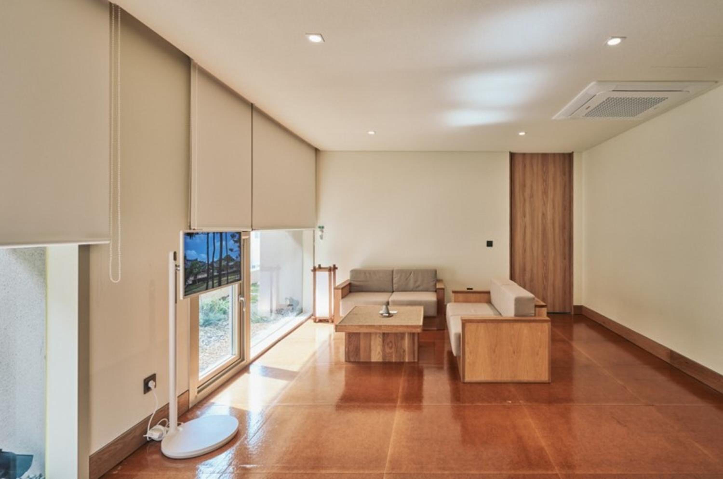 Suite A - Photo 6