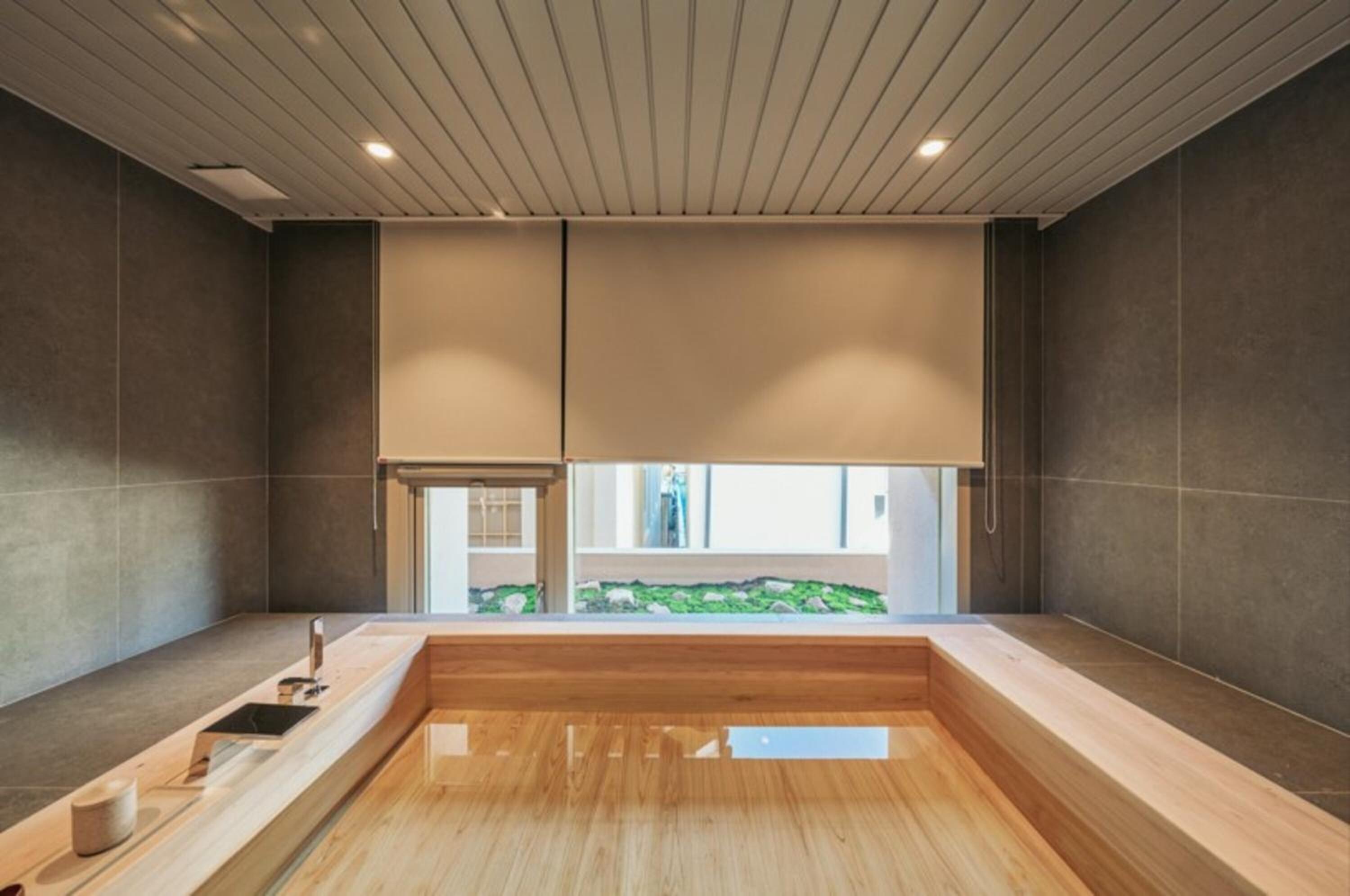 Suite A - Photo 1