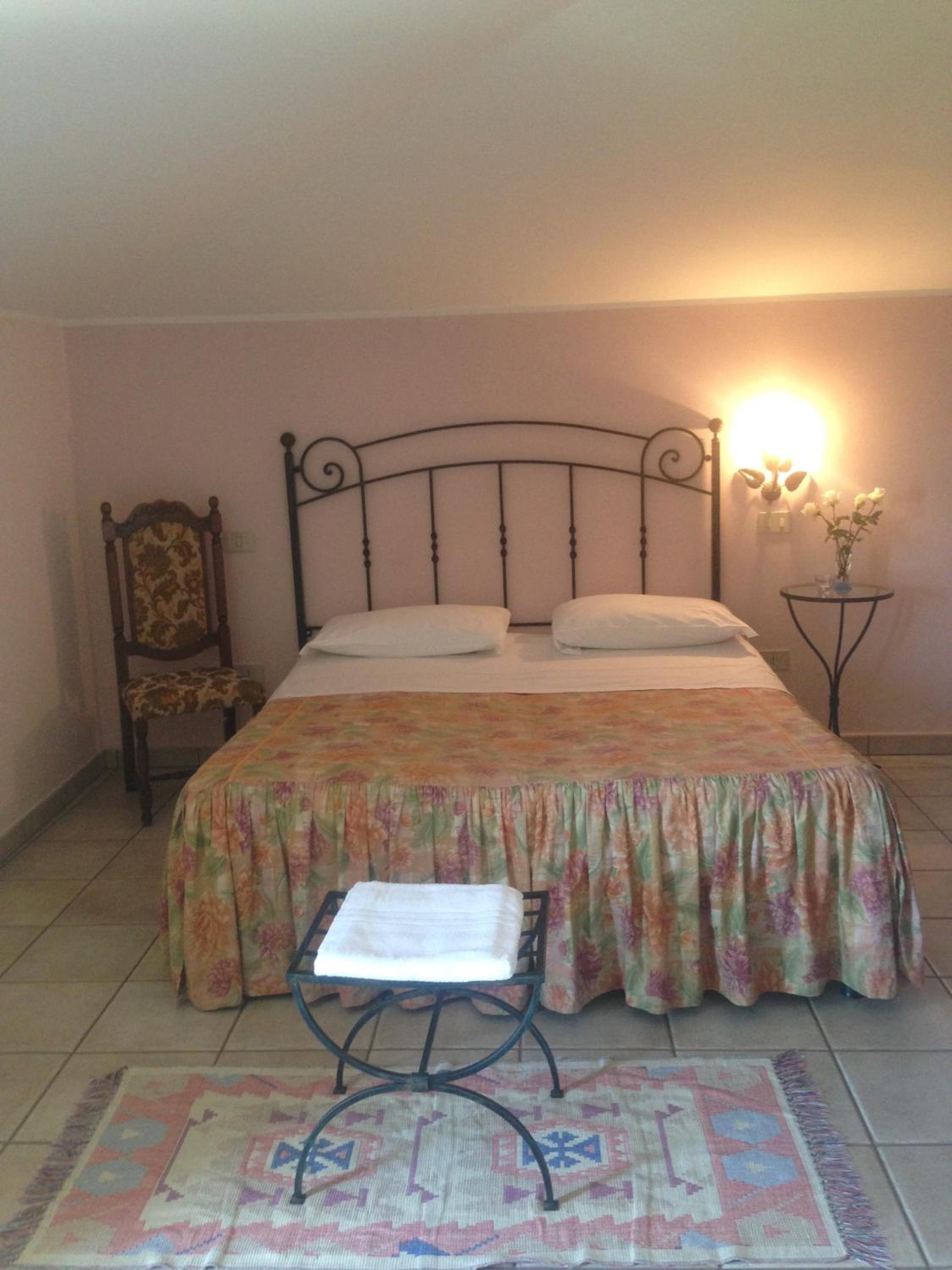 Two-Bedroom Apartment - Split Level