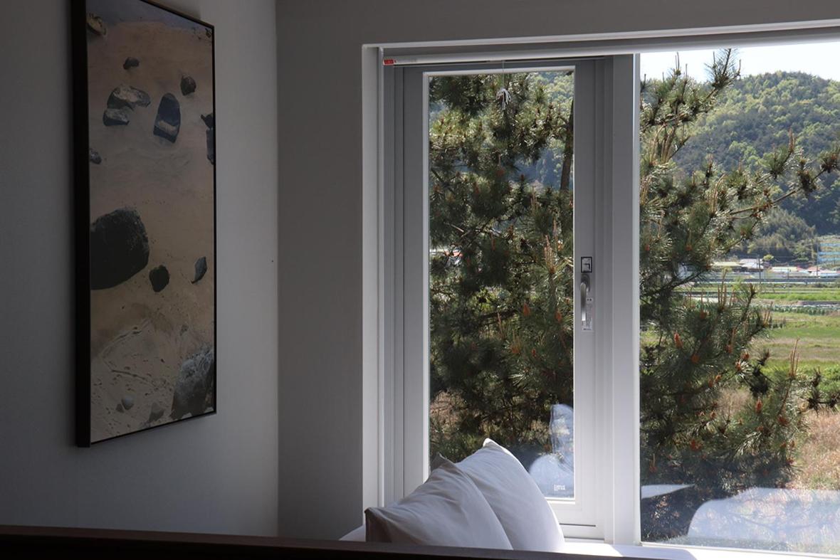 Standard Double Room - Photo 4
