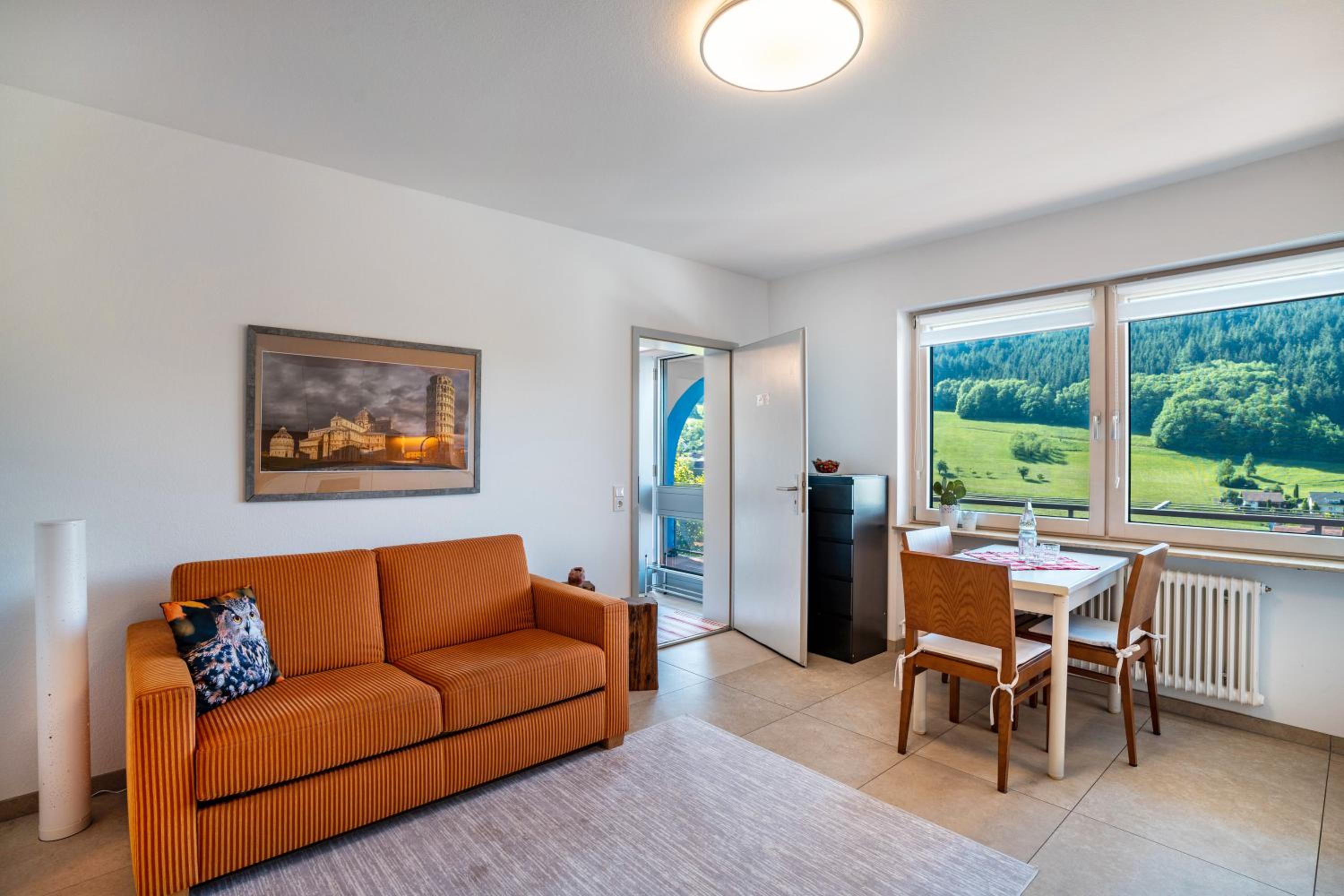 One-Bedroom Apartment with Garden View photo 1