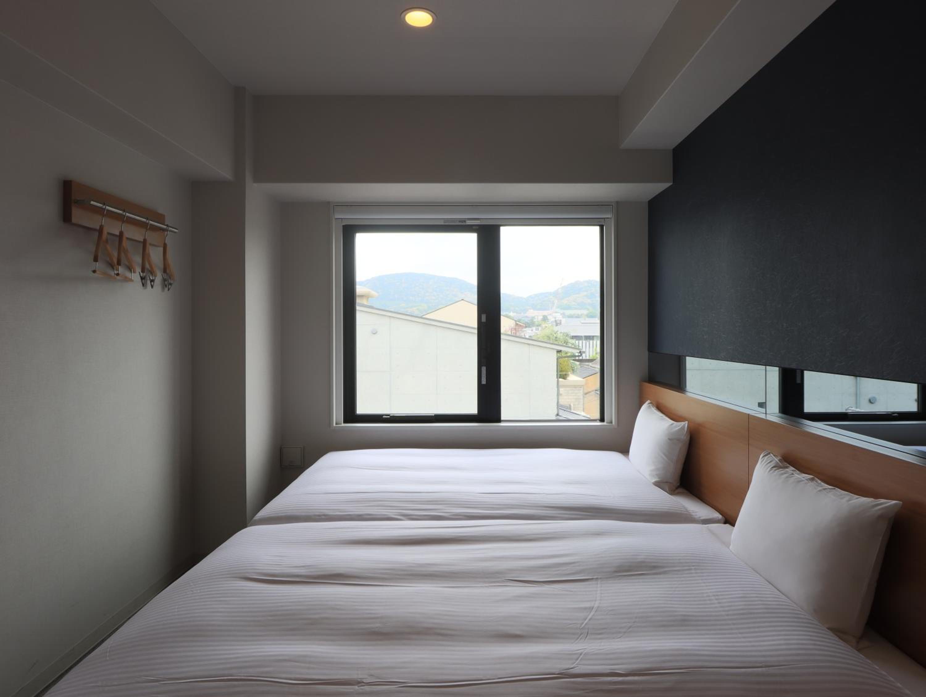 Deluxe Twin Room photo 2