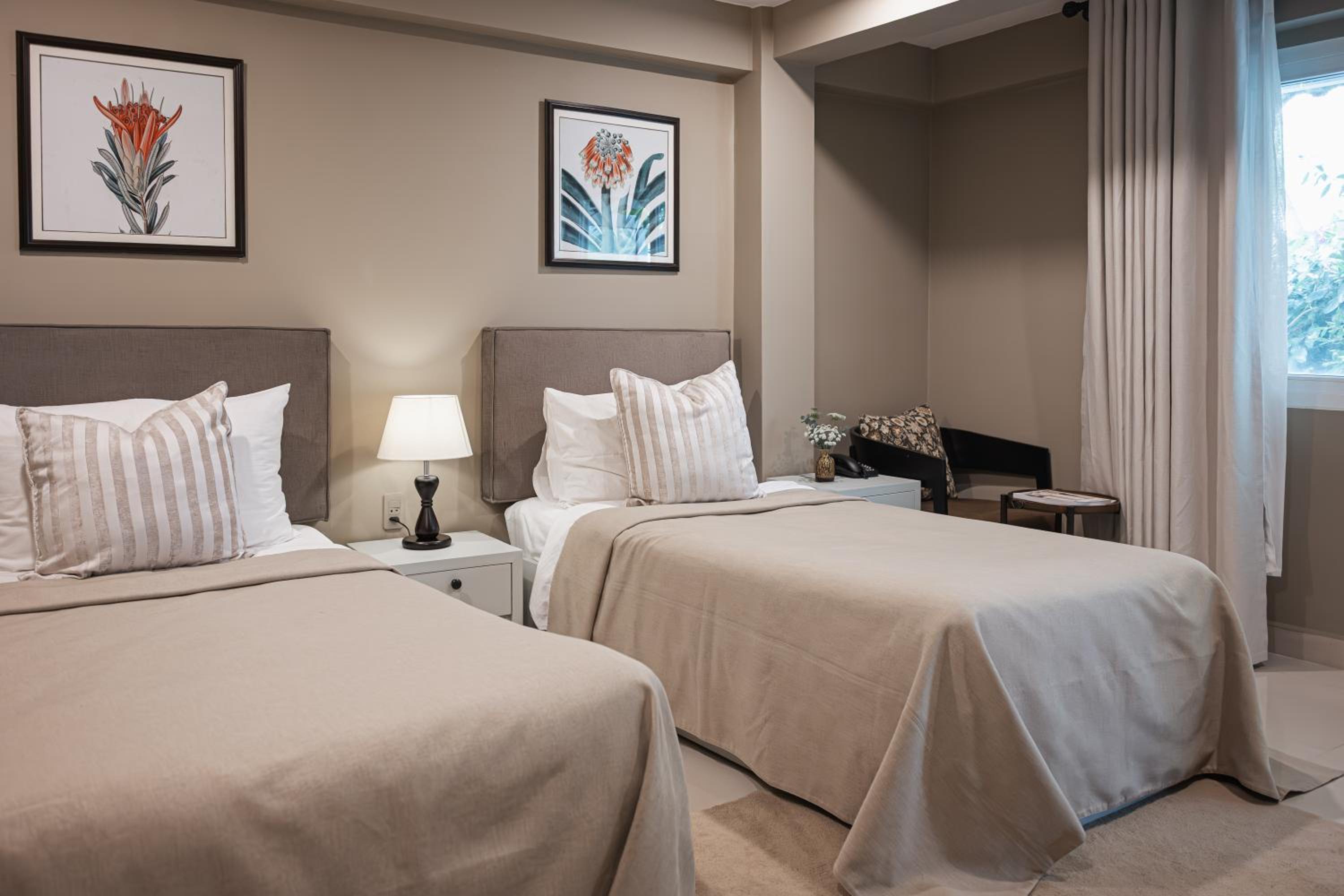 Superior Twin Room photo 3