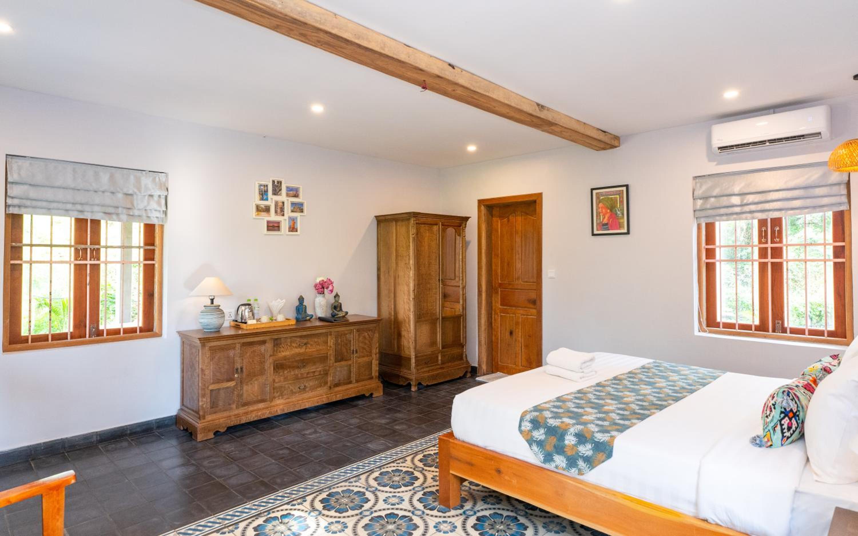 Double Room with Mountain View