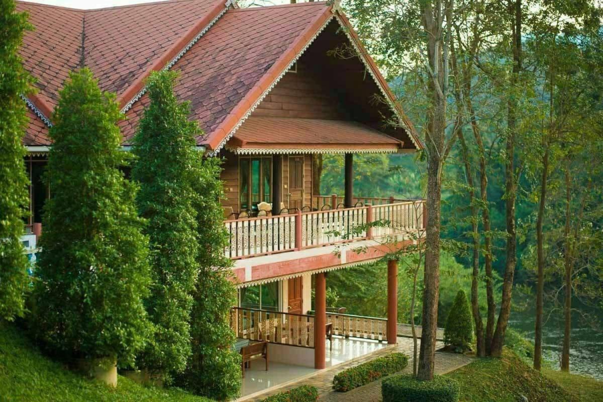 Triple Room with Mountain View